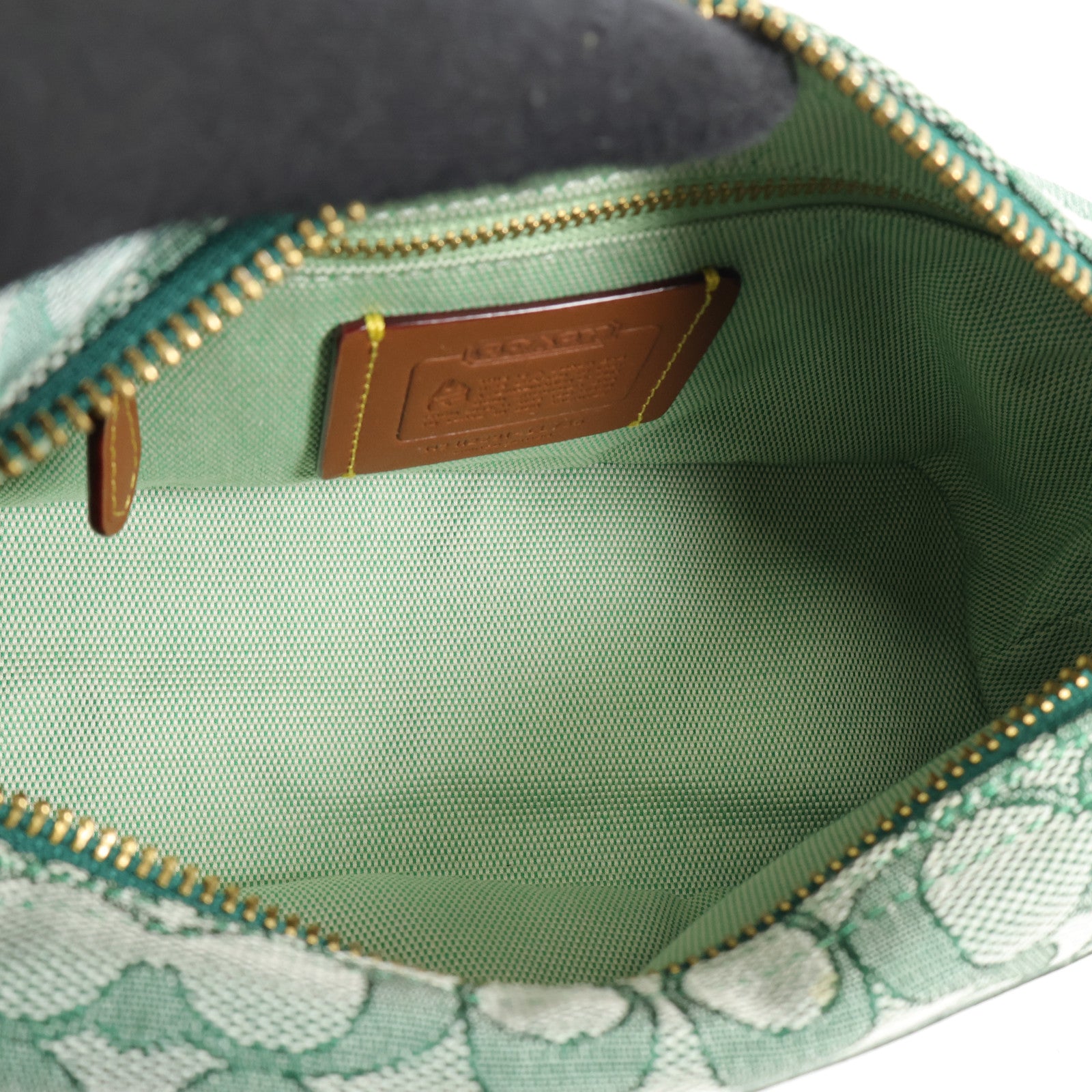 COACH 牛皮皮革Shoulder Bag金扣肩背袋