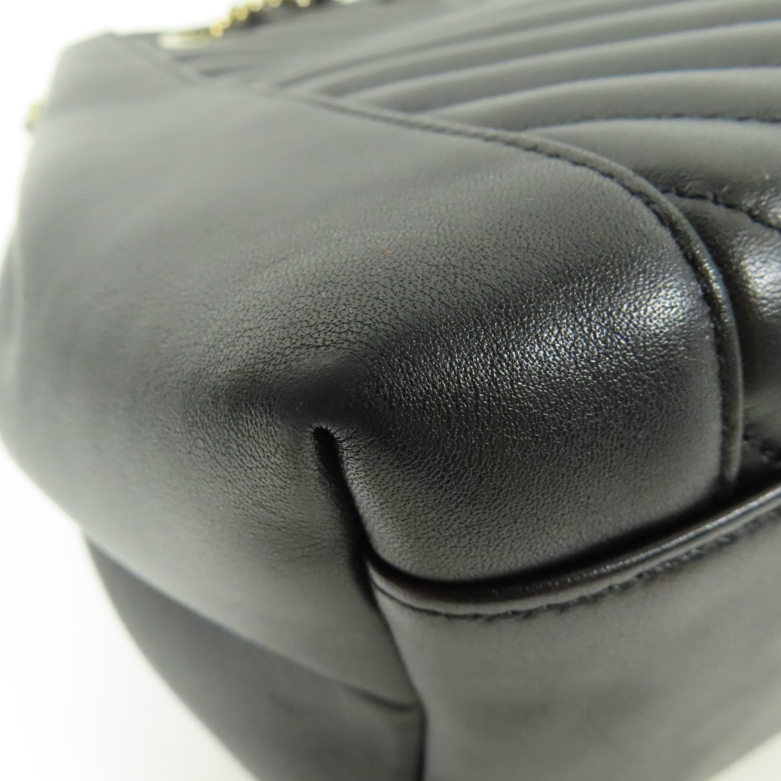 CHANEL 牛皮皮革Drawstring Bucket金扣肩背袋