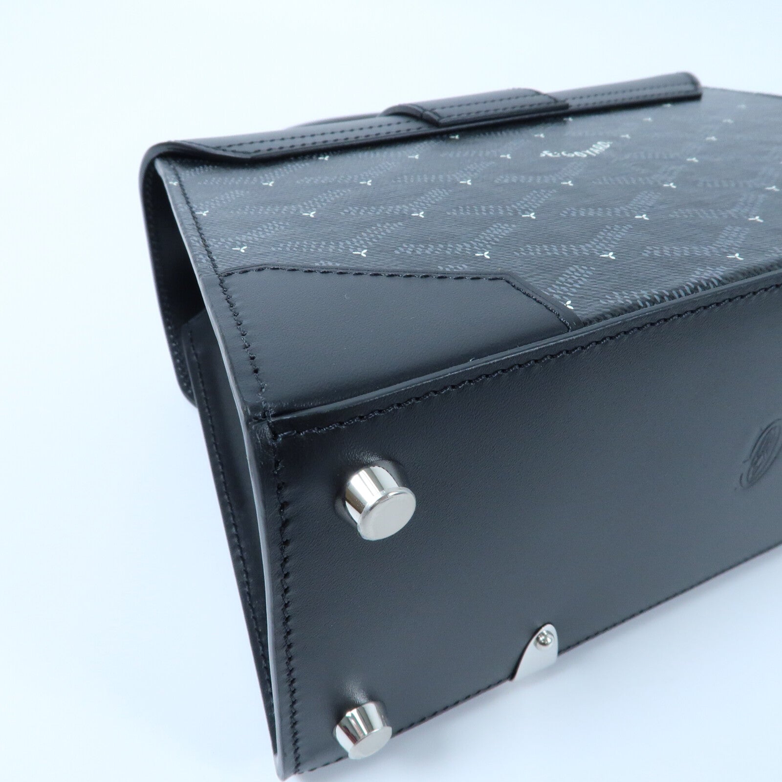 GOYARD 塗層帆布Saigon Mini Structured Jet Black銀扣手挽肩背兩用袋