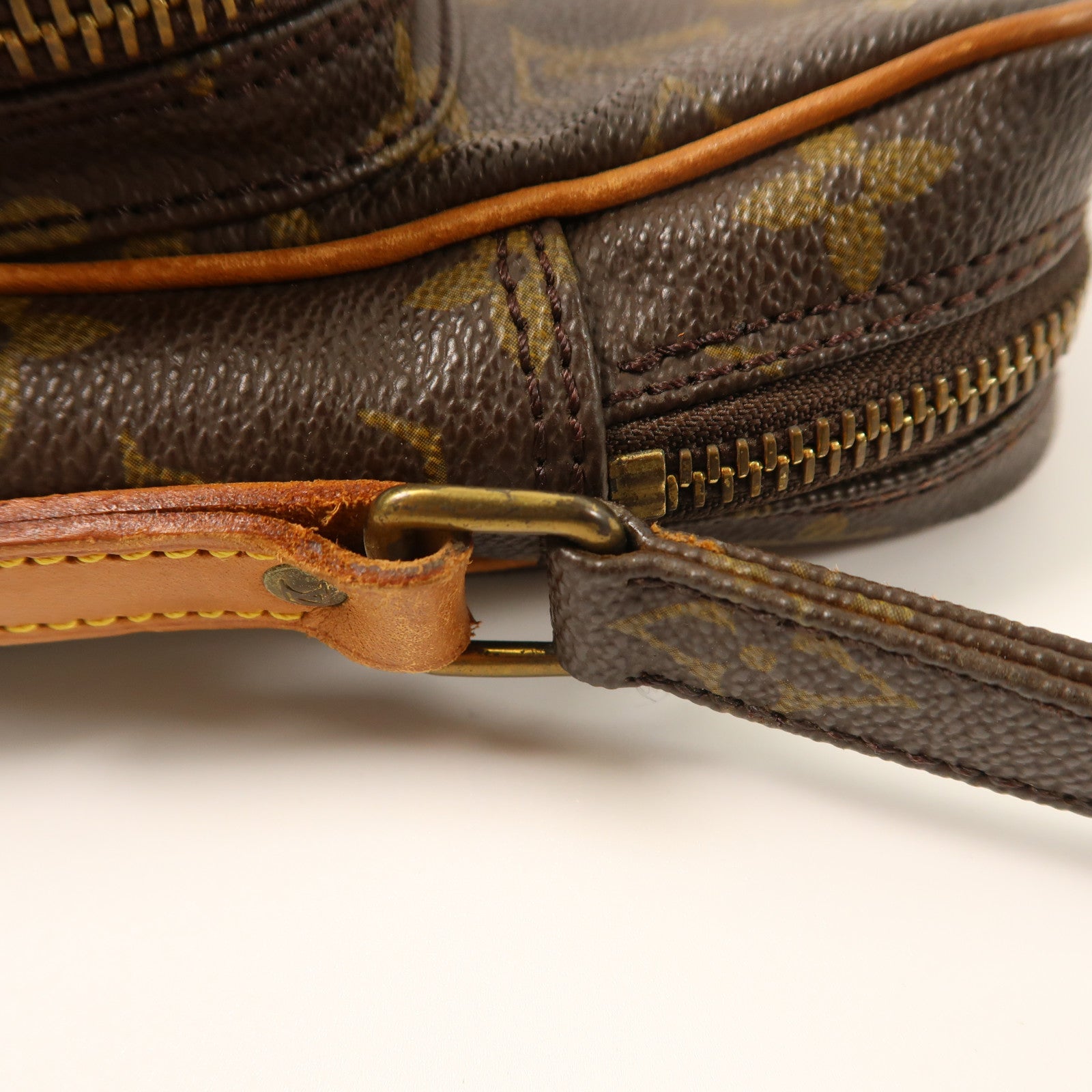 LOUIS VUITTON Monogram Amazon金扣肩背袋
