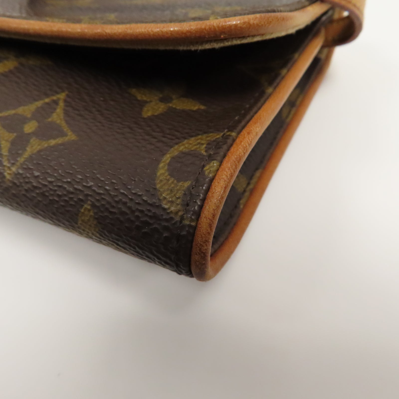 LOUIS VUITTON Monogram Pochette Twin GM金扣肩背袋啡色