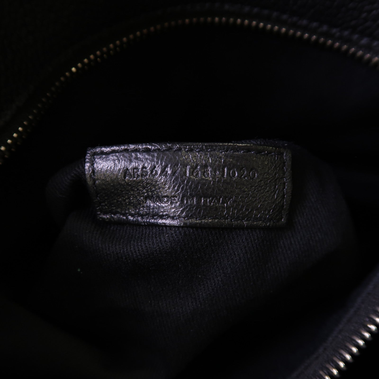 YVES SAINT LAURENT 牛皮皮革Shoulder Tote銀扣肩背袋/手挽袋