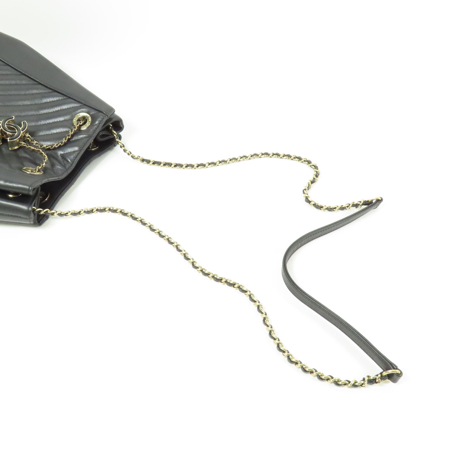 CHANEL 牛皮皮革Drawstring Bucket金扣肩背袋