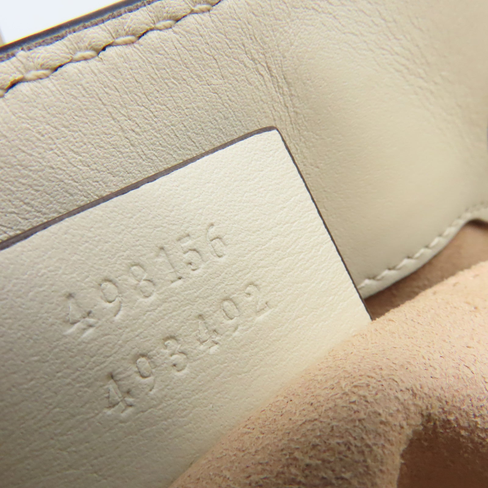 GUCCI 【激減優惠】塗層帆布Padlock GG Small Shoulder Bag金扣肩背袋啡色/米白色