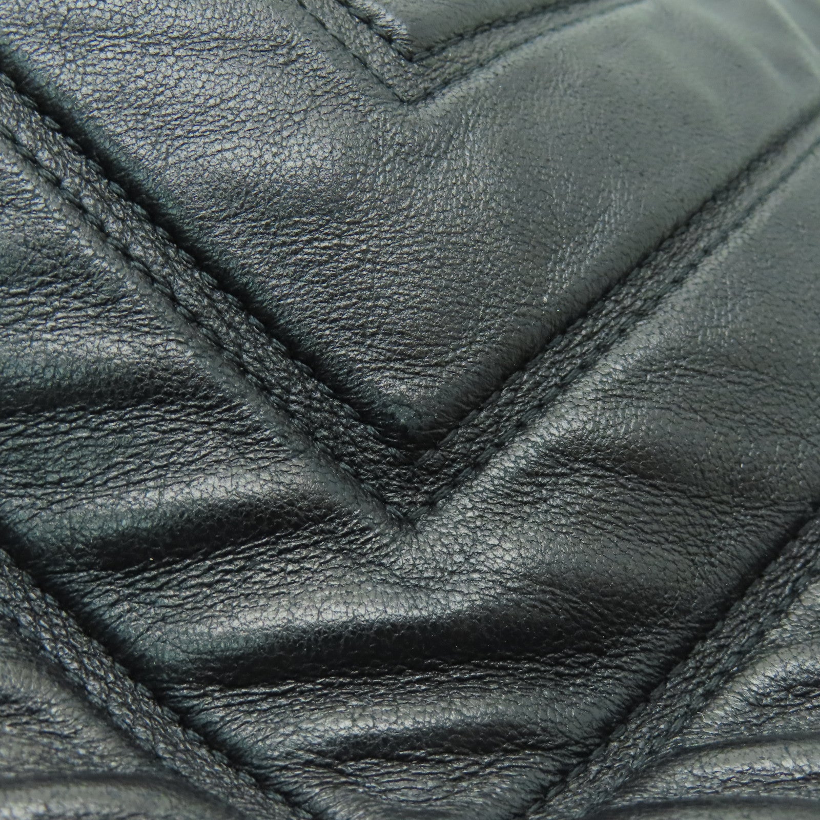 CHANEL 羊皮皮革Shoulder Bag金扣肩背袋黑色