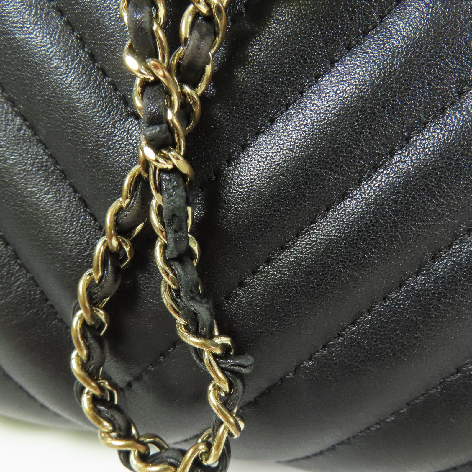 CHANEL 牛皮皮革Drawstring Bucket金扣肩背袋