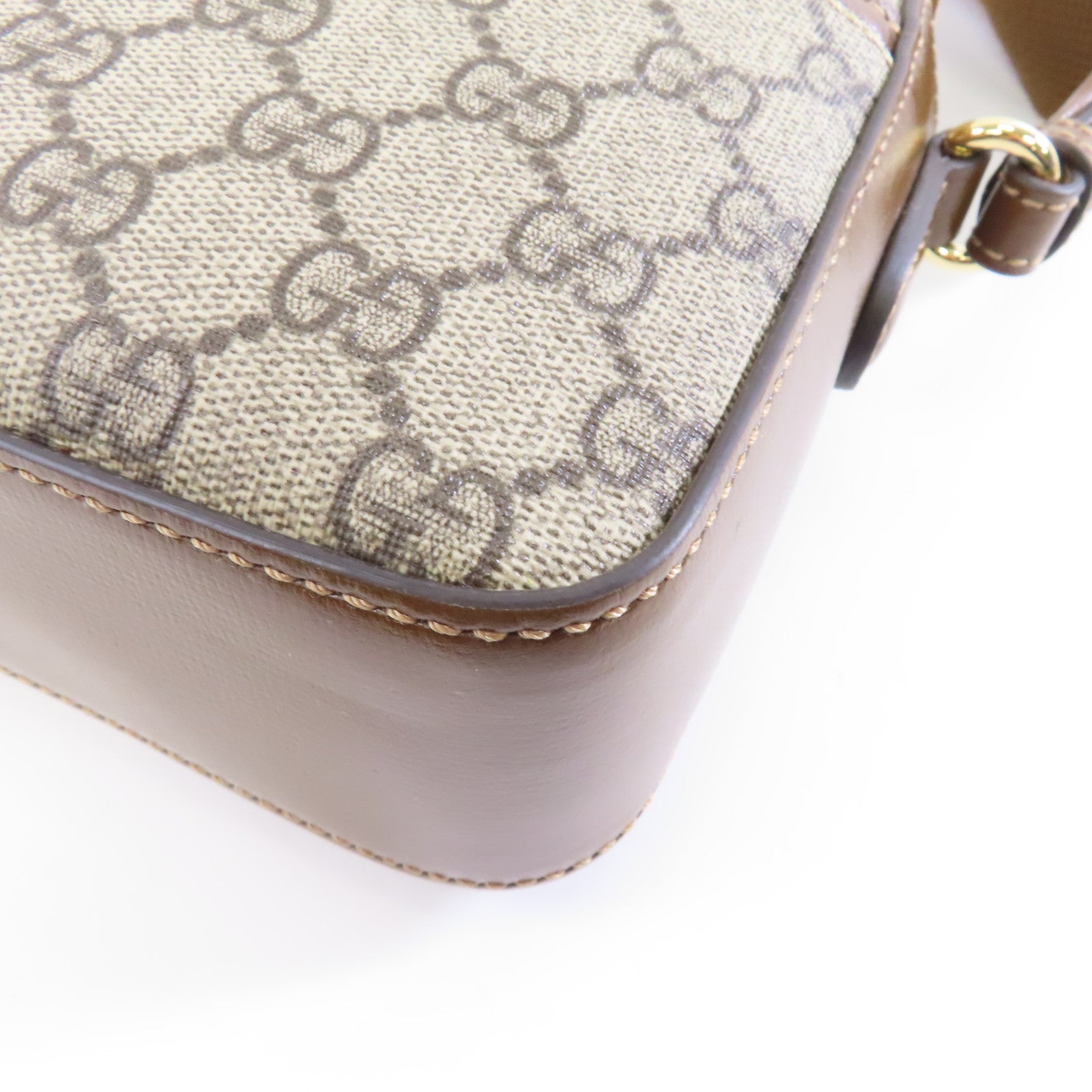GUCCI 塗層帆布Interlocking G Bag金扣肩背袋啡色