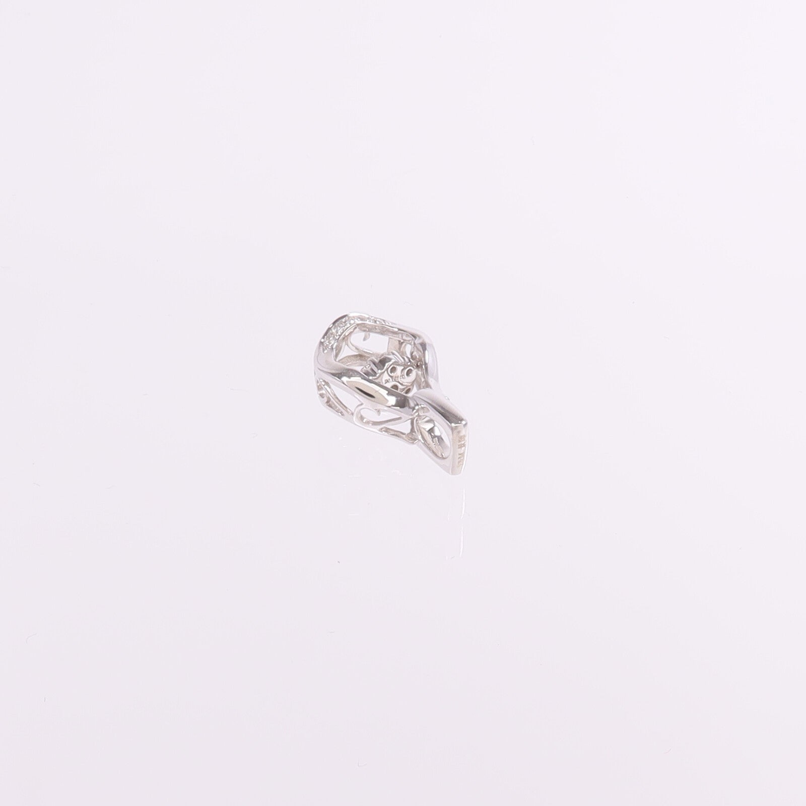 JEWELRY 【激減優惠】18K白金Diamond Pendant Top鑽石吊墜