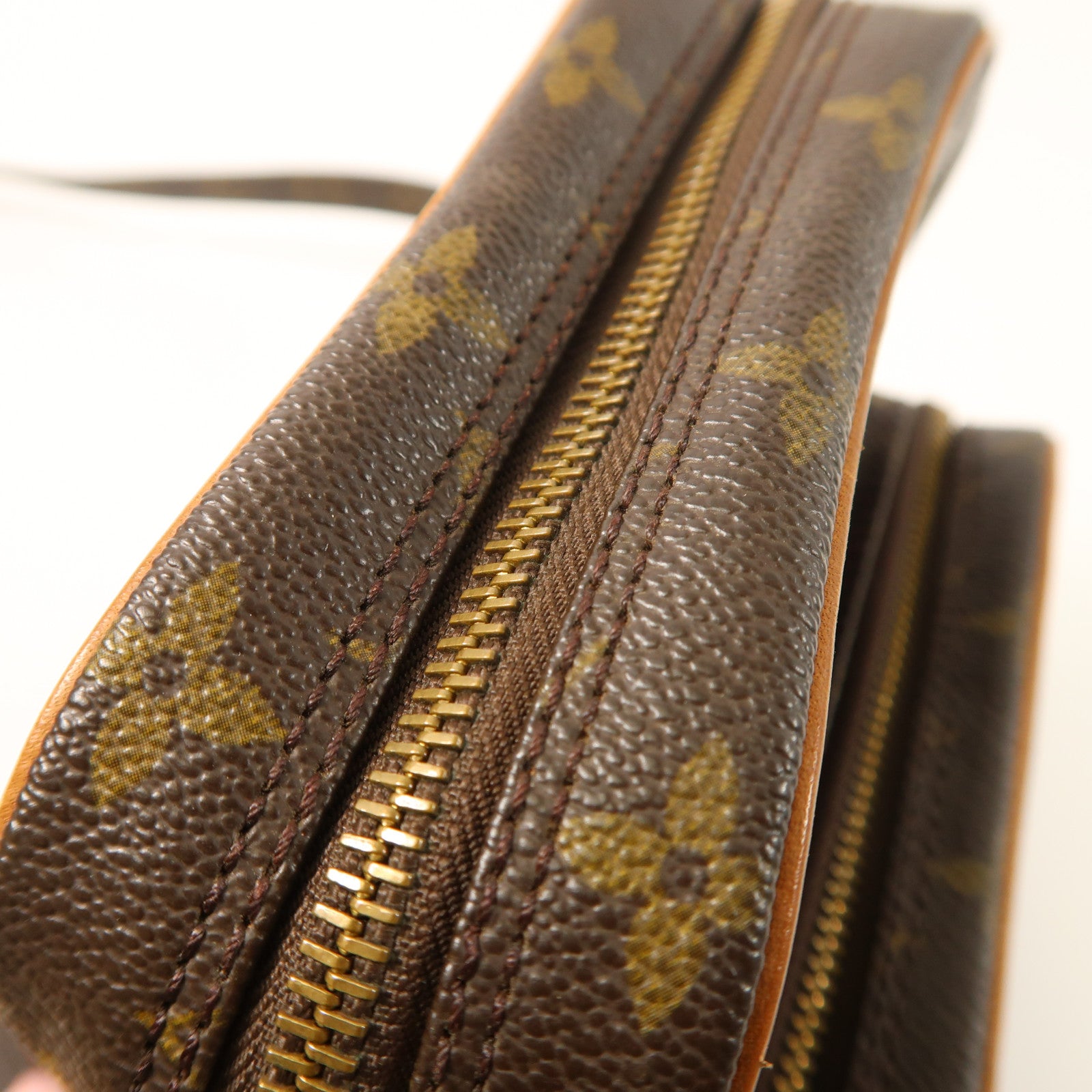 LOUIS VUITTON Monogram Amazon金扣肩背袋
