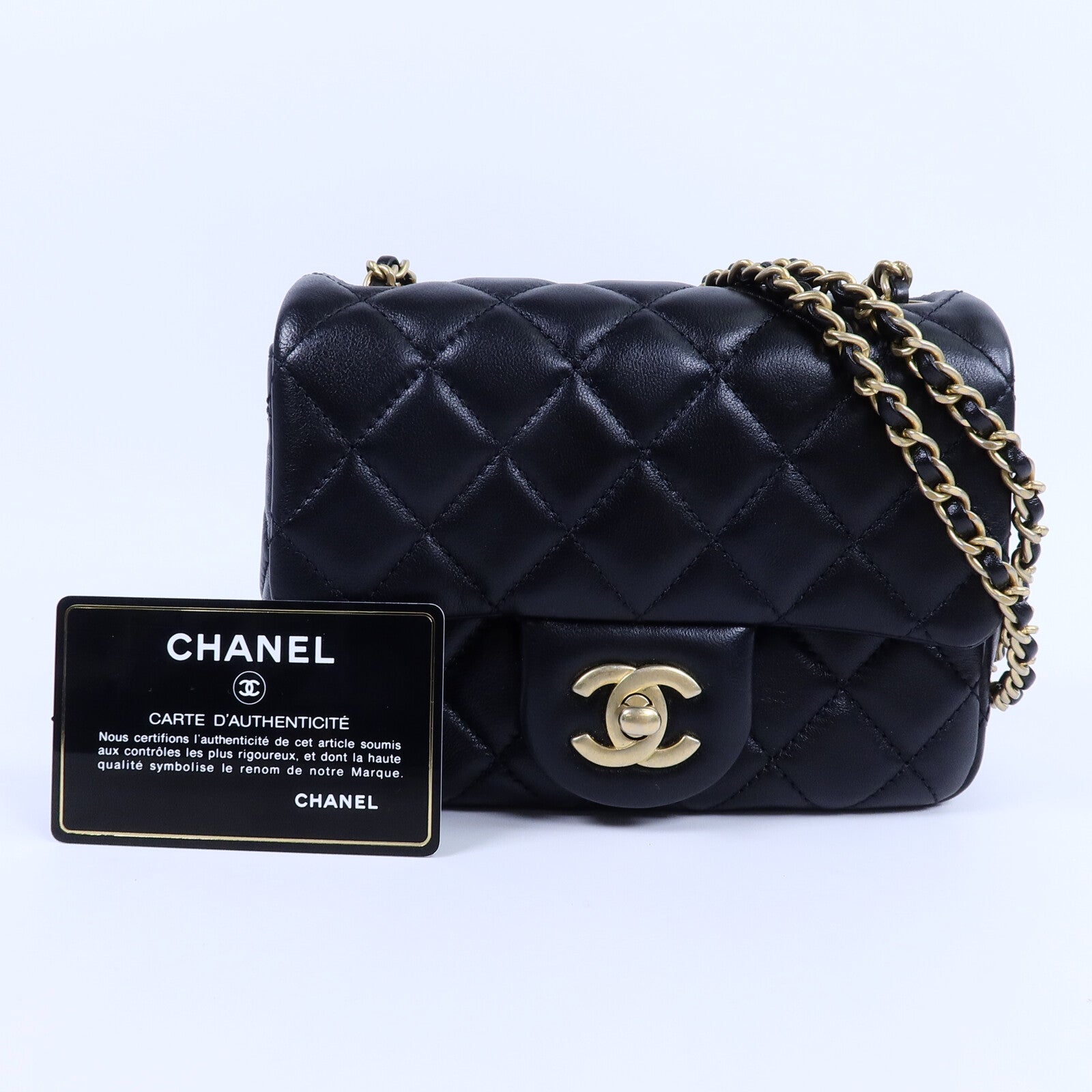 CHANEL 羊皮皮革Mini Classic 17 Gold Ball鏈帶肩背袋