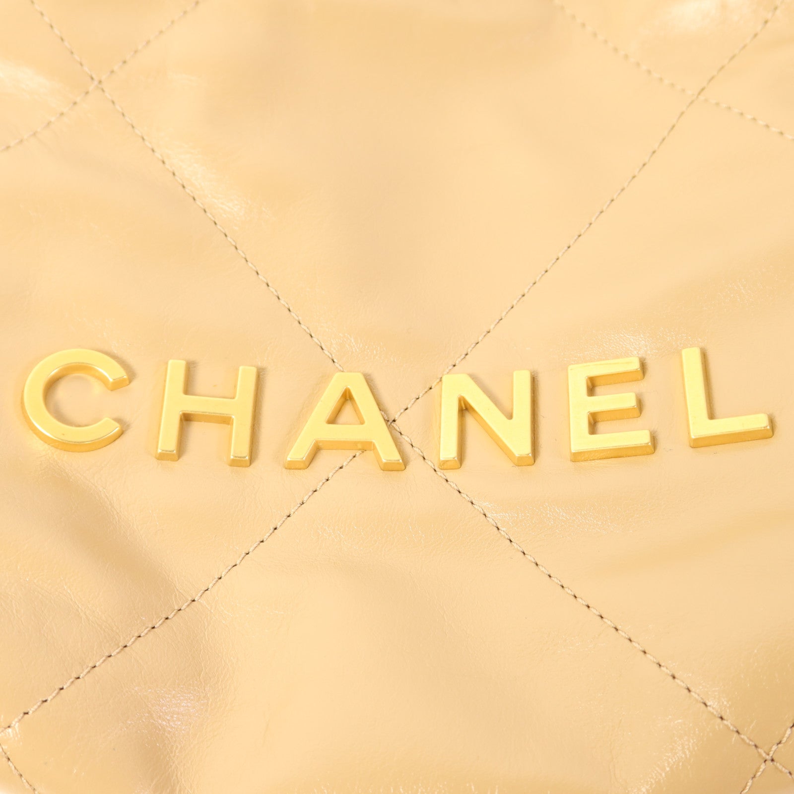 CHANEL 牛皮皮革Chanel 22 Mini鏈帶肩背袋