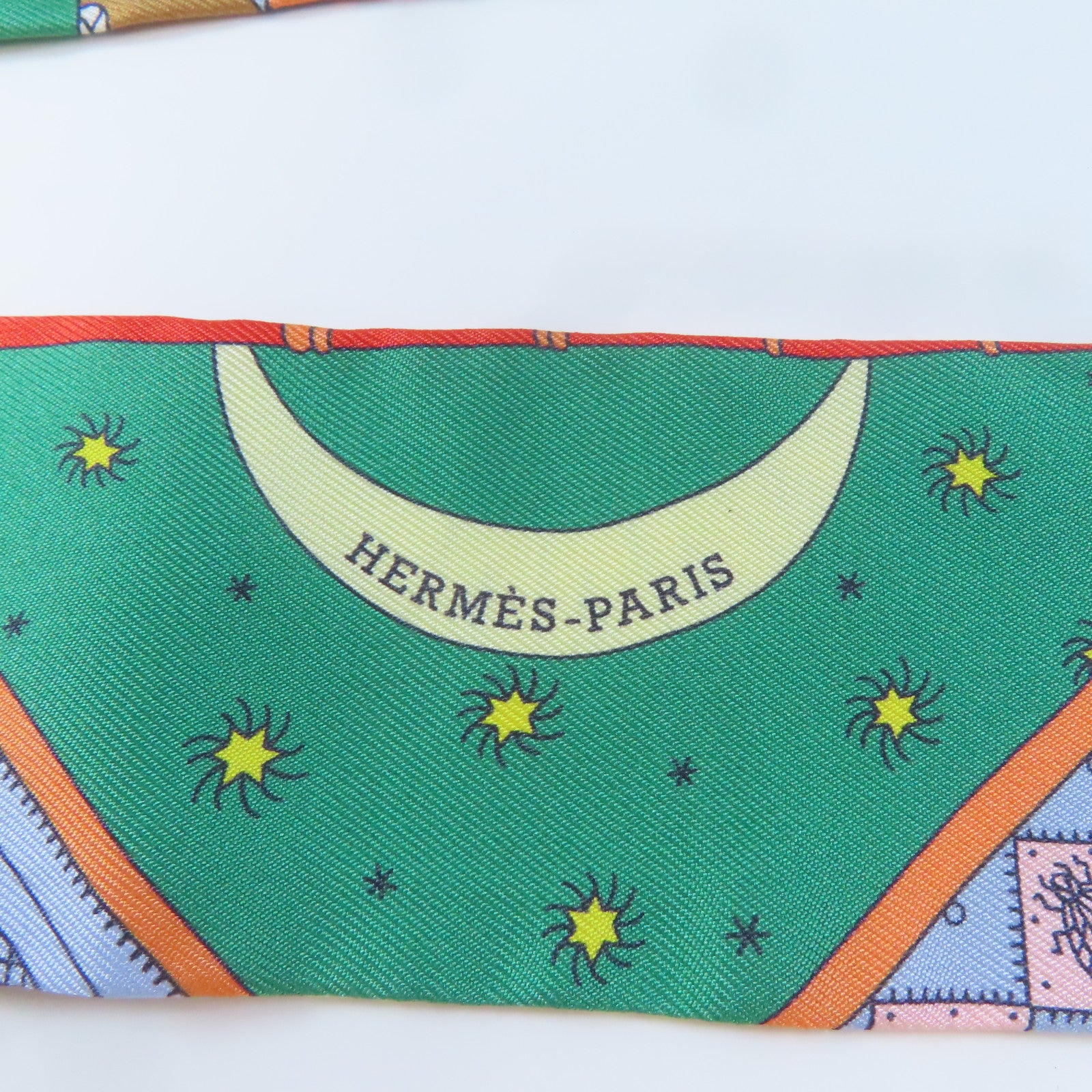 HERMES 絲質Twilly絲巾淺藍色/彩色
