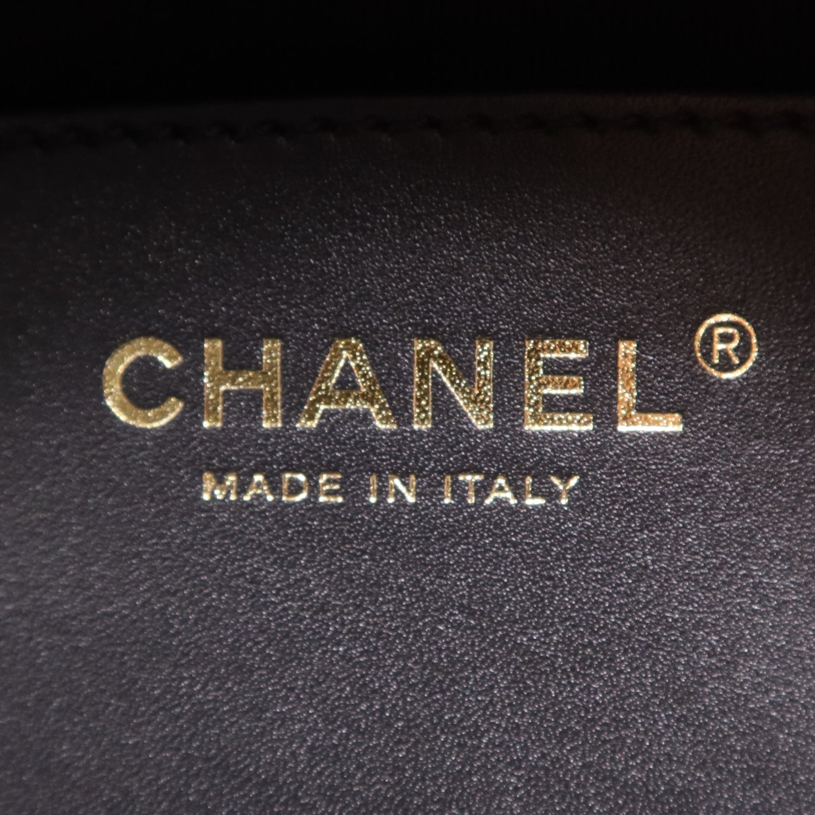 CHANEL 牛皮皮革Bowling Bag金扣鏈帶肩背袋