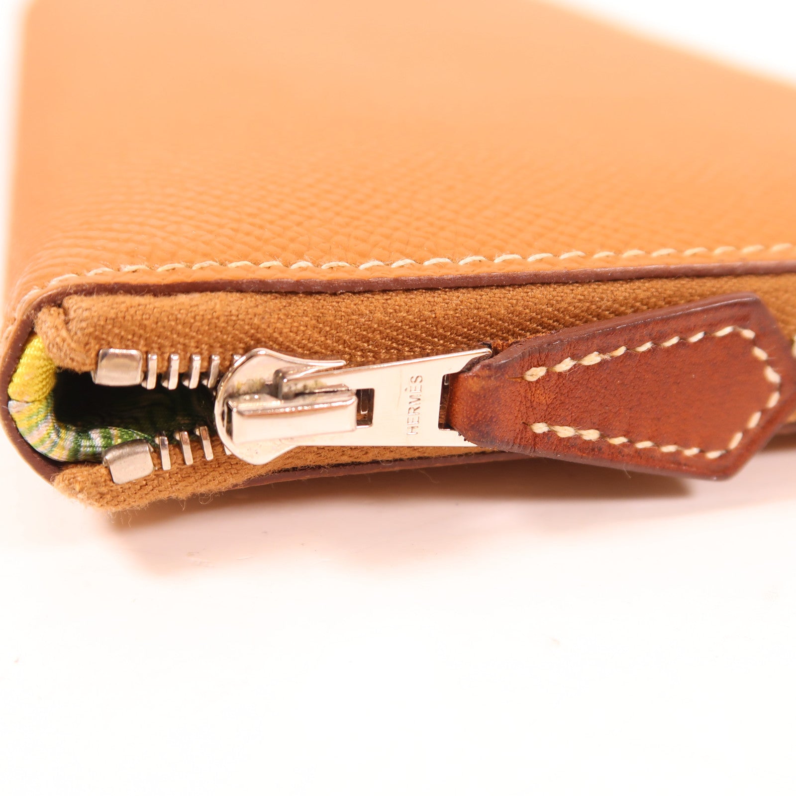 HERMES Epsom皮革Silk In Long Wallet銀扣長錢包Gold