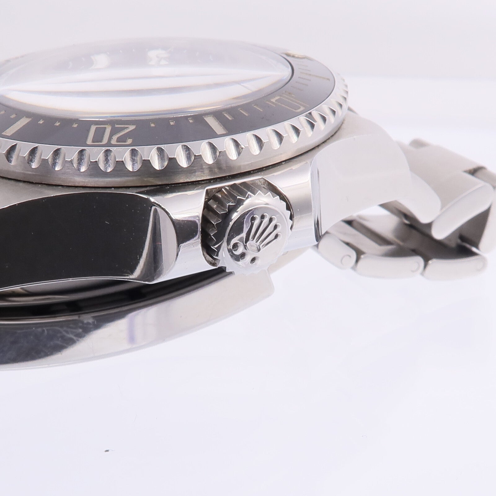 ROLEX Sea-Dweller 126660