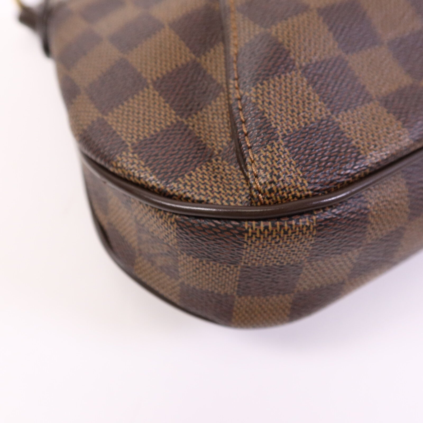 LOUIS VUITTON Damier Thames PM金扣肩背袋