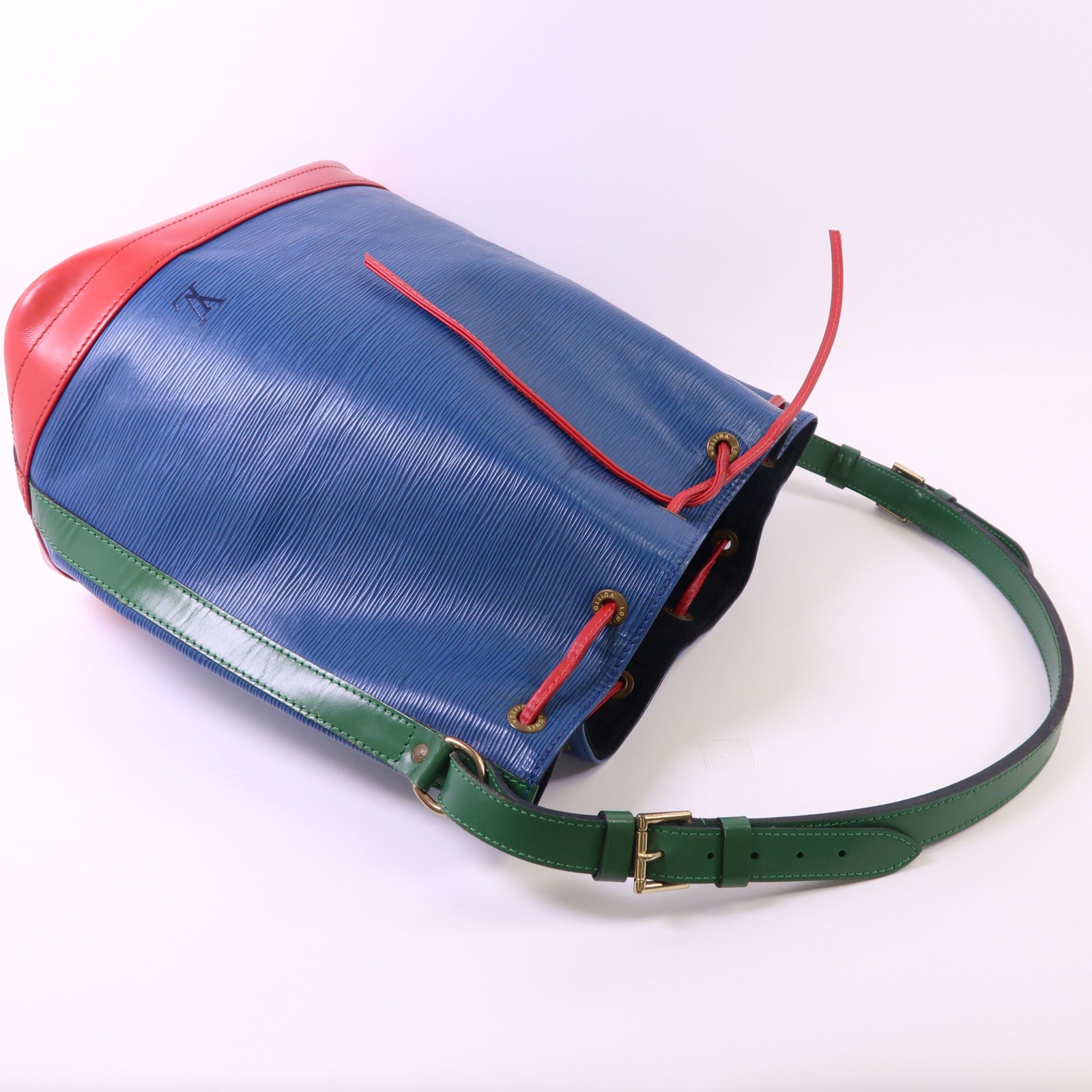 LOUIS VUITTON Epi Noe金扣肩背袋