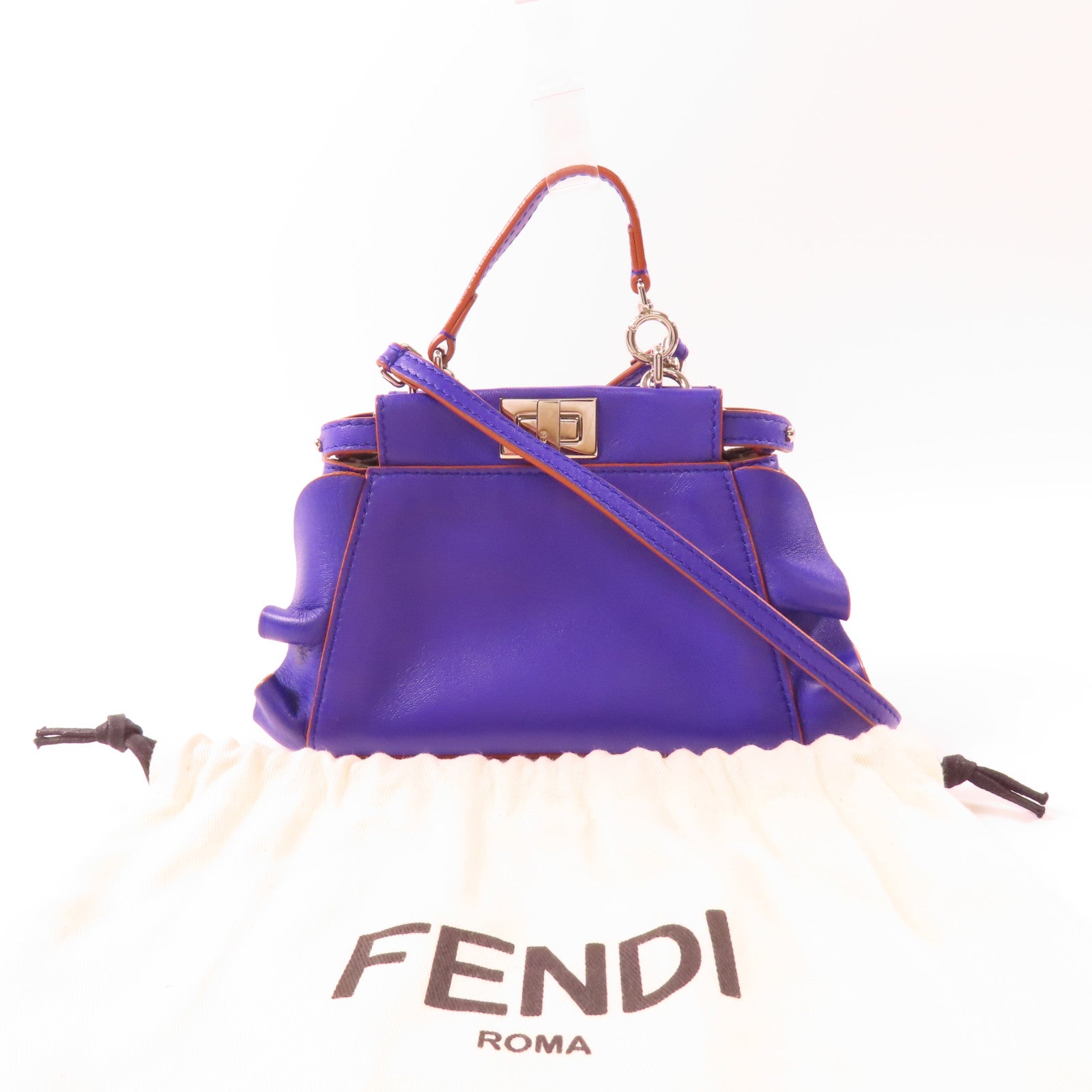 FENDI 牛皮皮革2Way Shoulder銀扣手挽肩背兩用袋