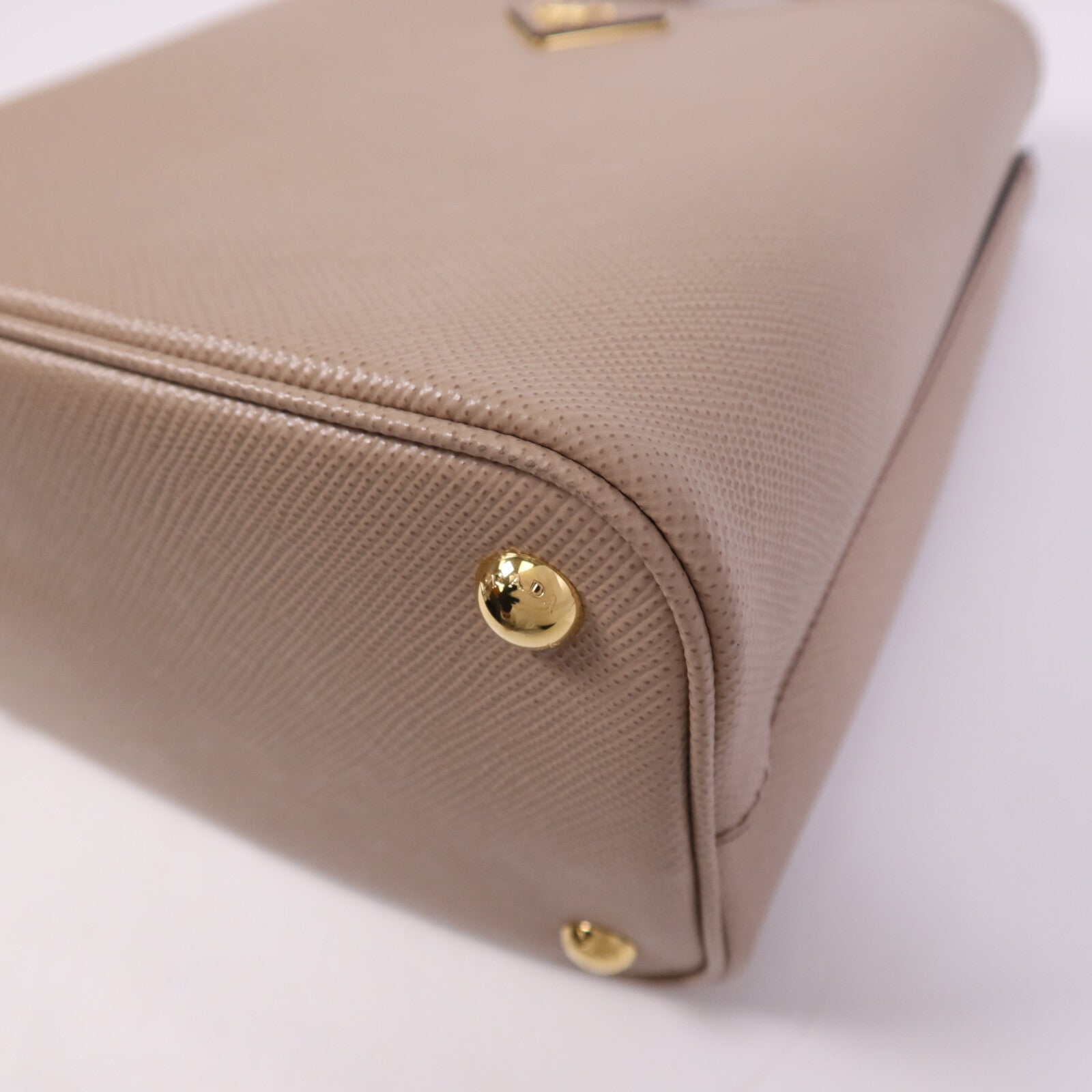 PRADA Saffiano皮革Panier金扣手挽肩背兩用袋