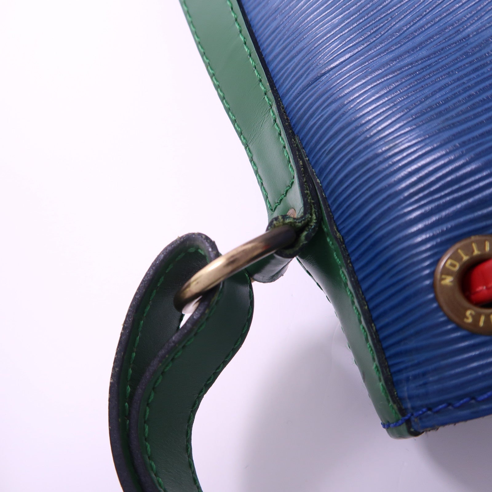 LOUIS VUITTON Epi Noe金扣肩背袋