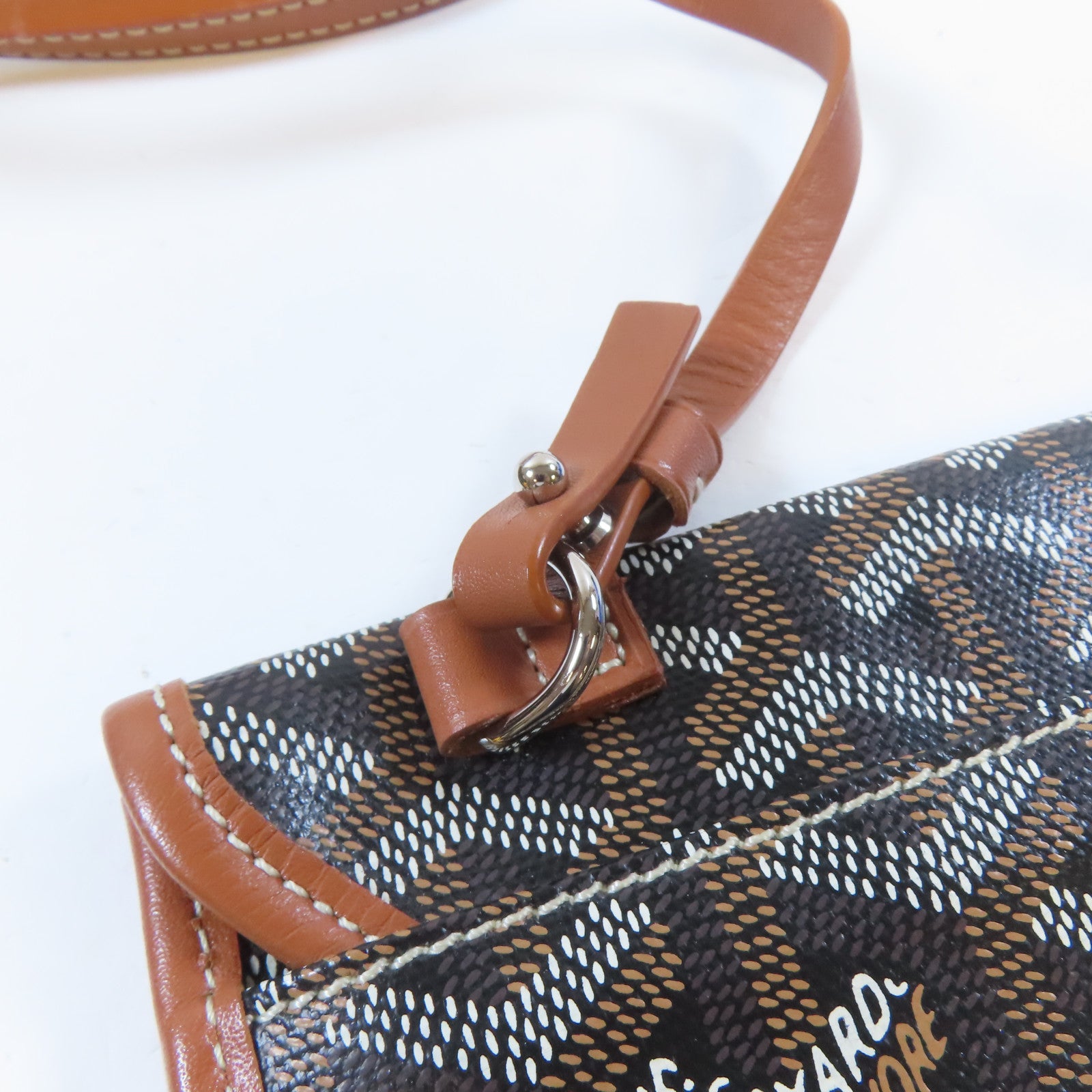 GOYARD 塗層帆布Ama Louis PM銀扣肩背袋啡色