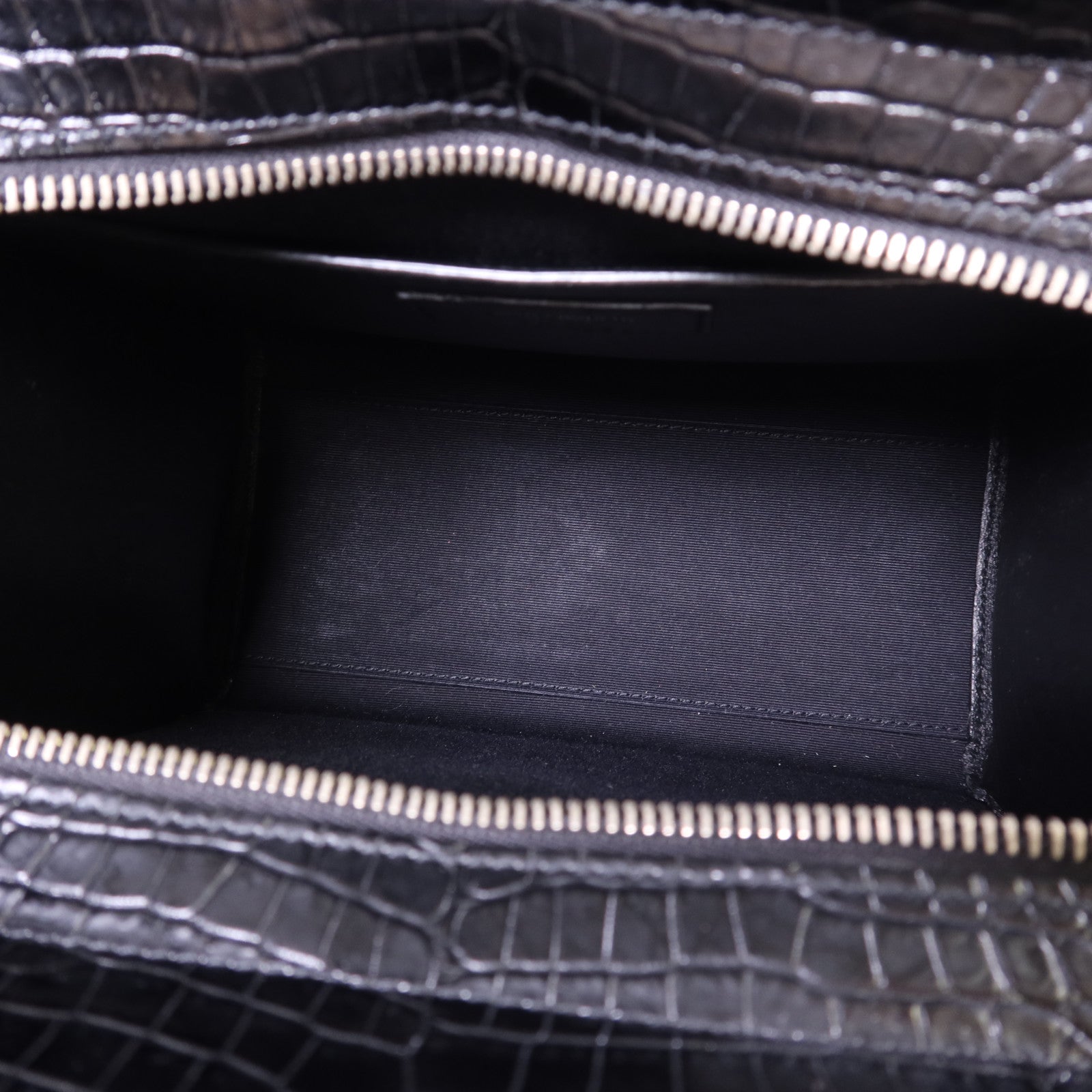 SAINT LAURENT 牛皮皮革Uptown Small Tote銀扣手挽肩背兩用袋