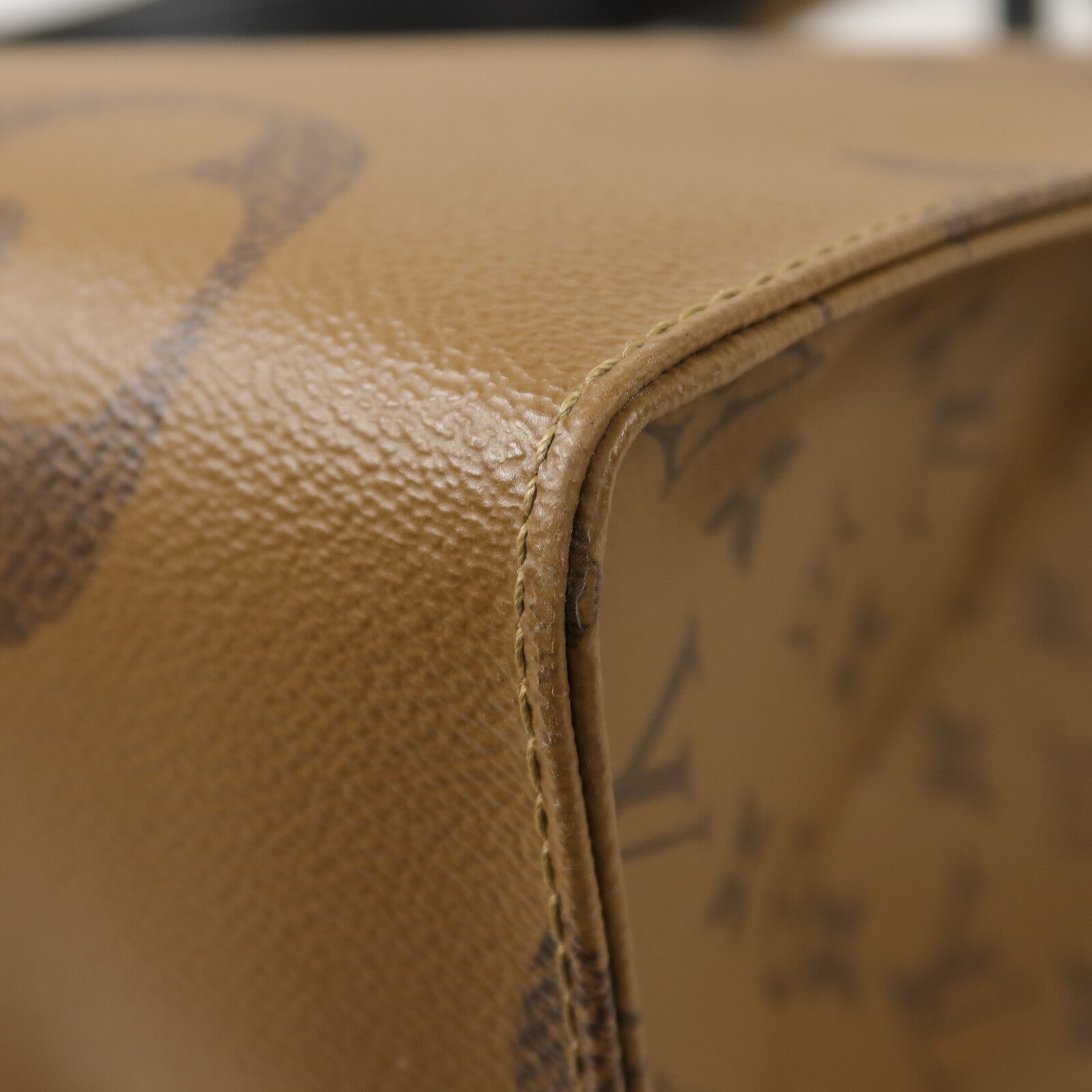 LOUIS VUITTON Monogram Giant/Monogram Reverse On The Go GM手挽肩背兩用袋