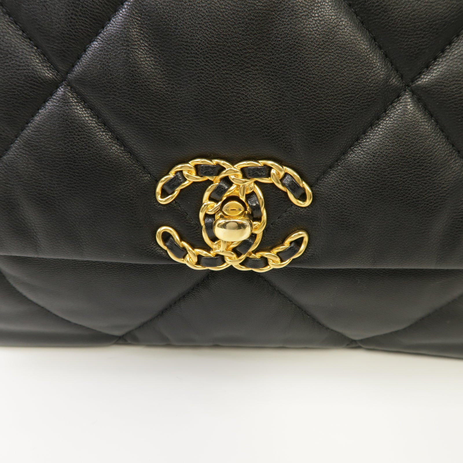 CHANEL 菱格羊皮皮革Chanel 19 Chain Shoulder金扣/銀扣鏈帶手挽肩背兩用袋黑色