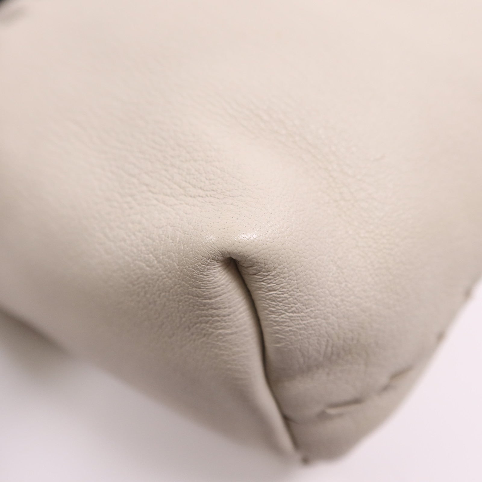 BOTTEGA VENETA 羊皮皮革Shoulder Bag肩背袋