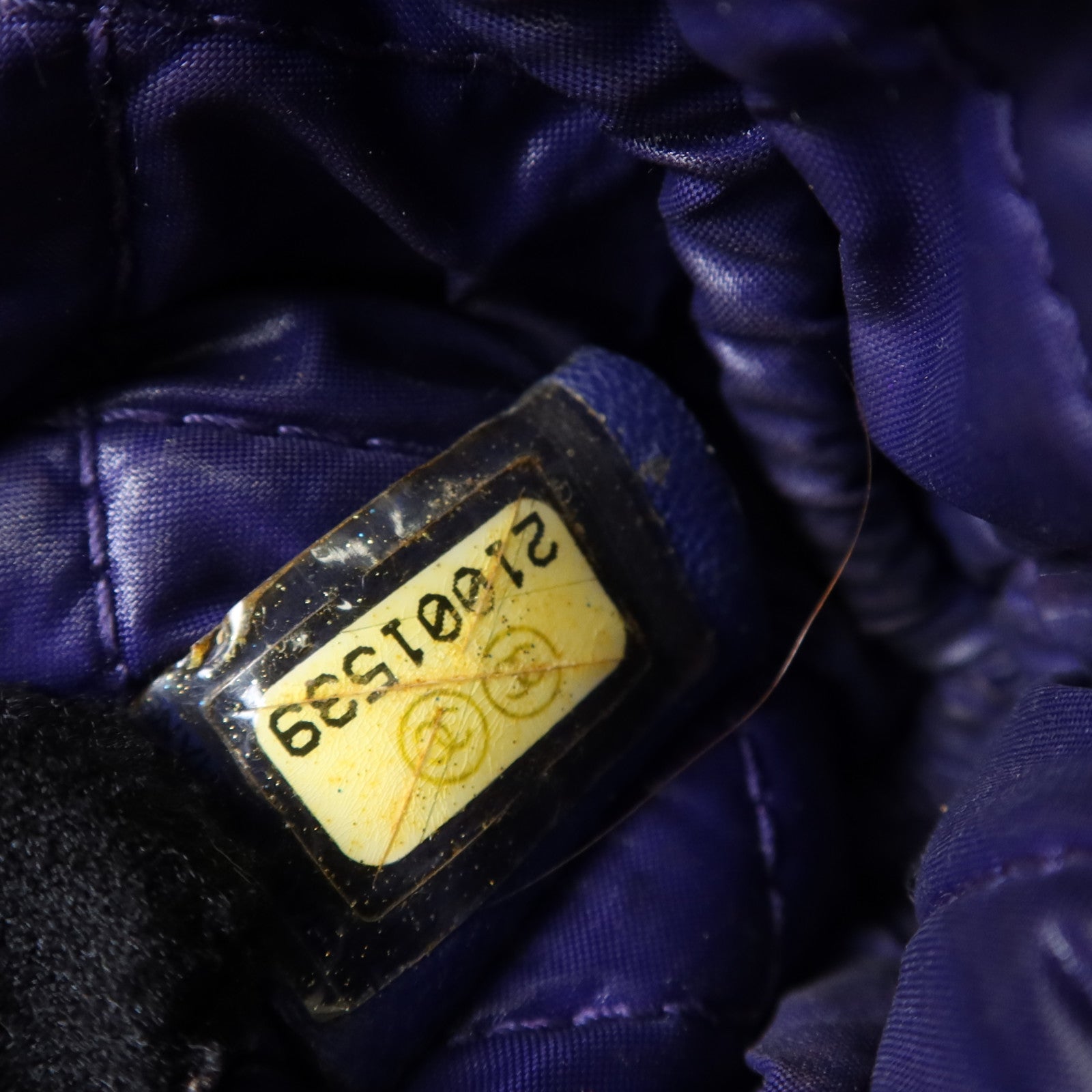 CHANEL 羊皮皮革Mini Zipped Pouch銀扣手拿包