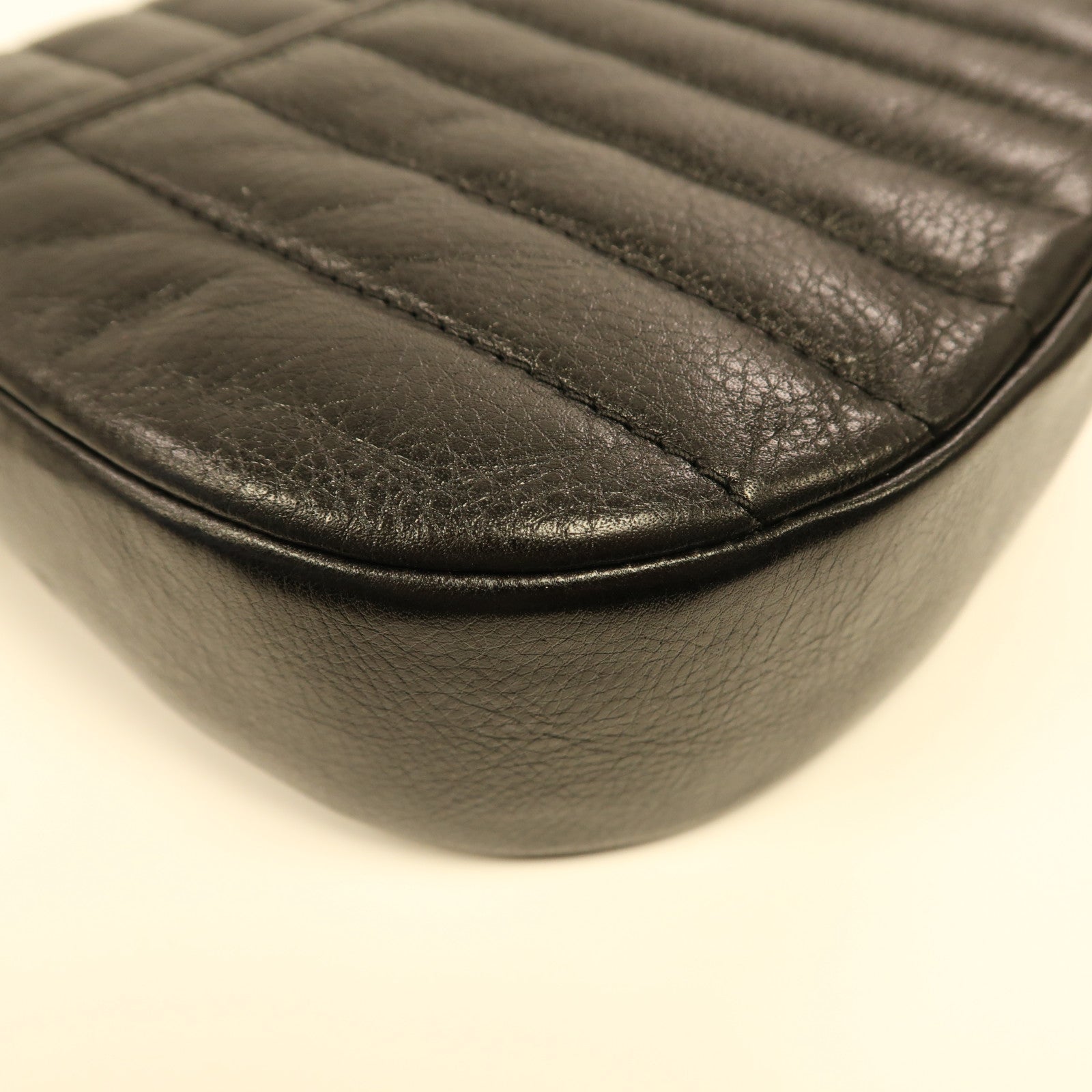 COACH 牛皮皮革Kat Saddle Bag金扣肩背袋黑色