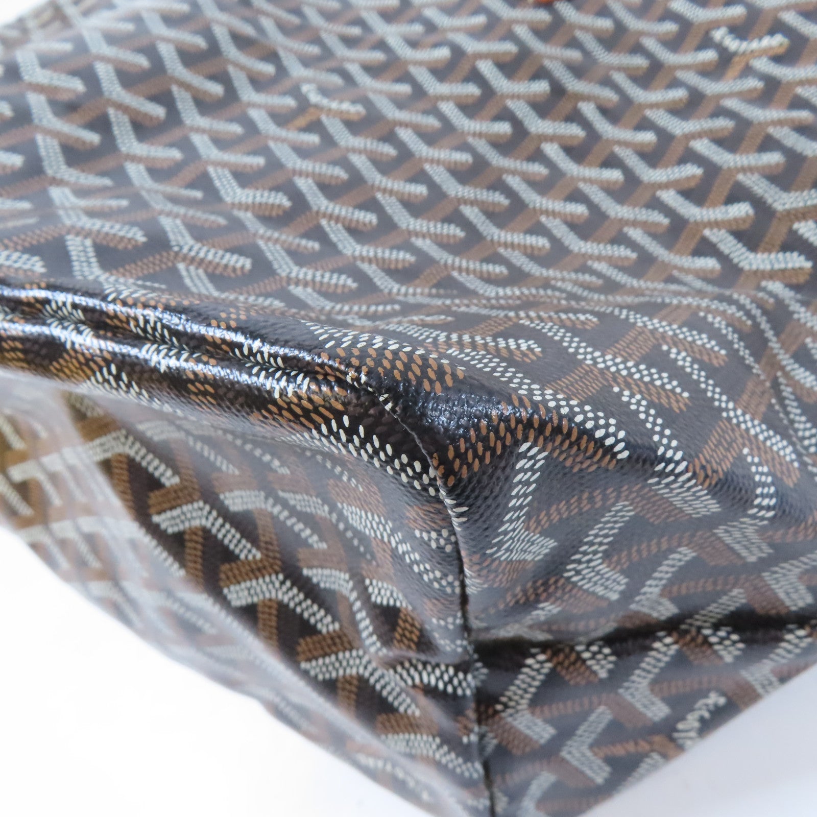 GOYARD 塗層帆布Ama Louis PM銀扣肩背袋啡色