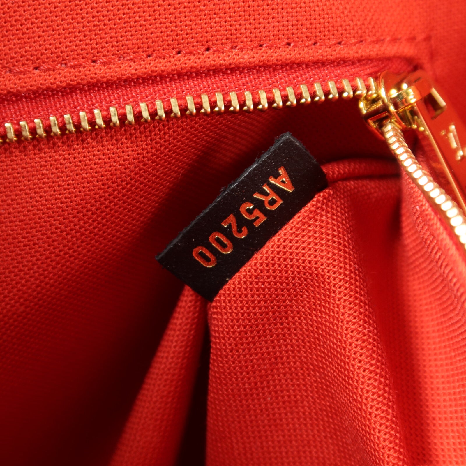 LOUIS VUITTON Monogram Giant/Monogram Reverse On The Go GM手挽肩背兩用袋