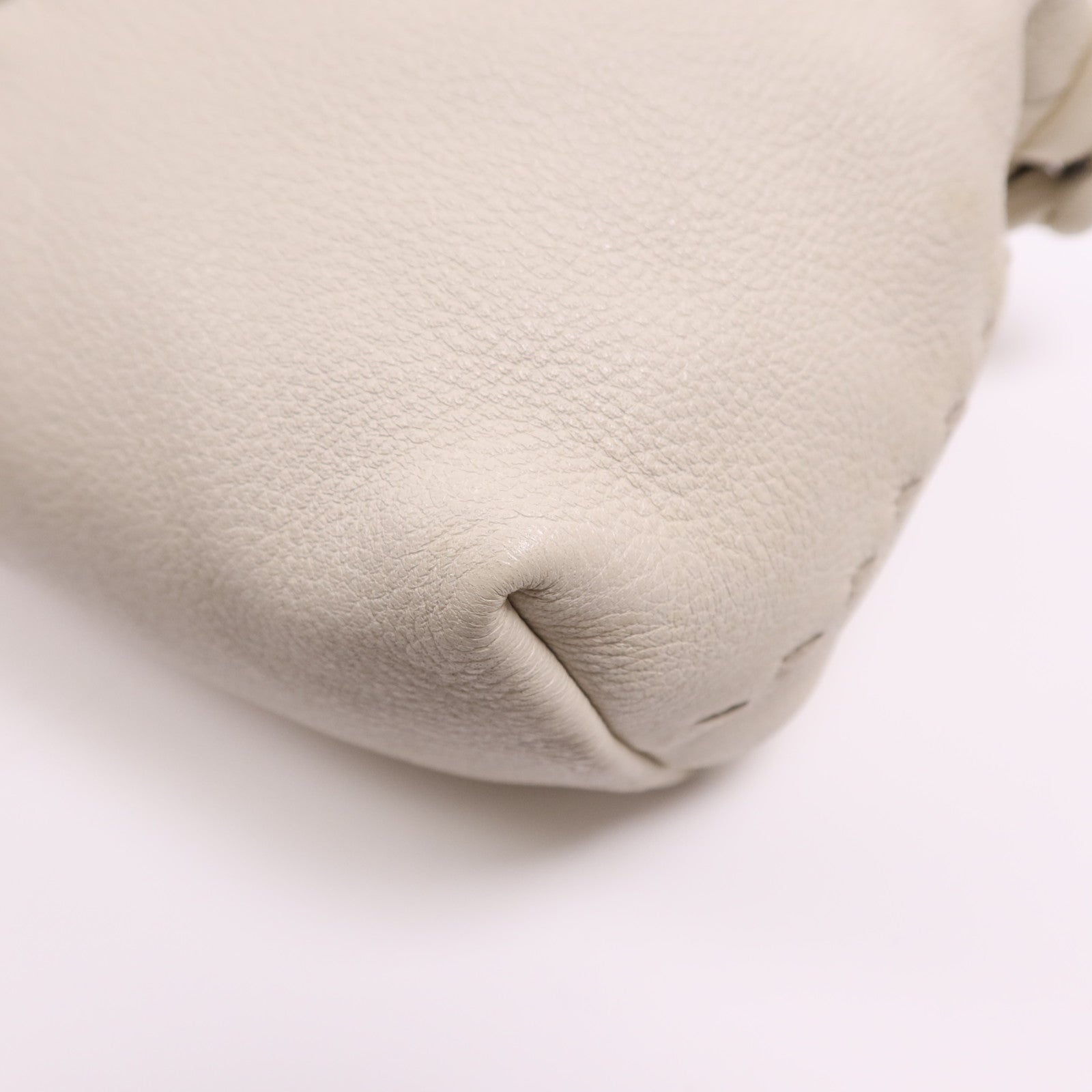 BOTTEGA VENETA 羊皮皮革Shoulder Bag肩背袋