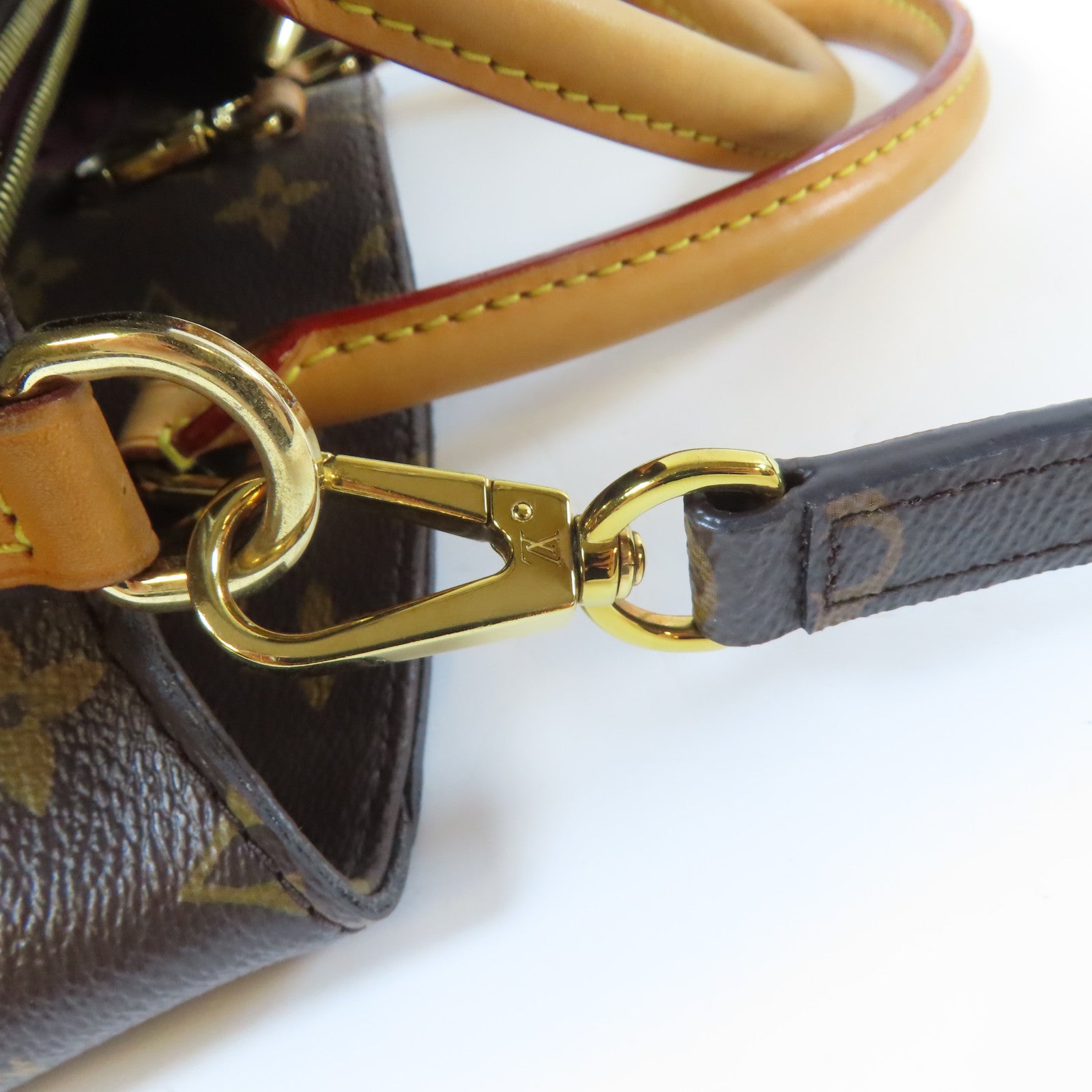 LOUIS VUITTON Monogram Montaigne MM金扣手挽肩背兩用袋啡色
