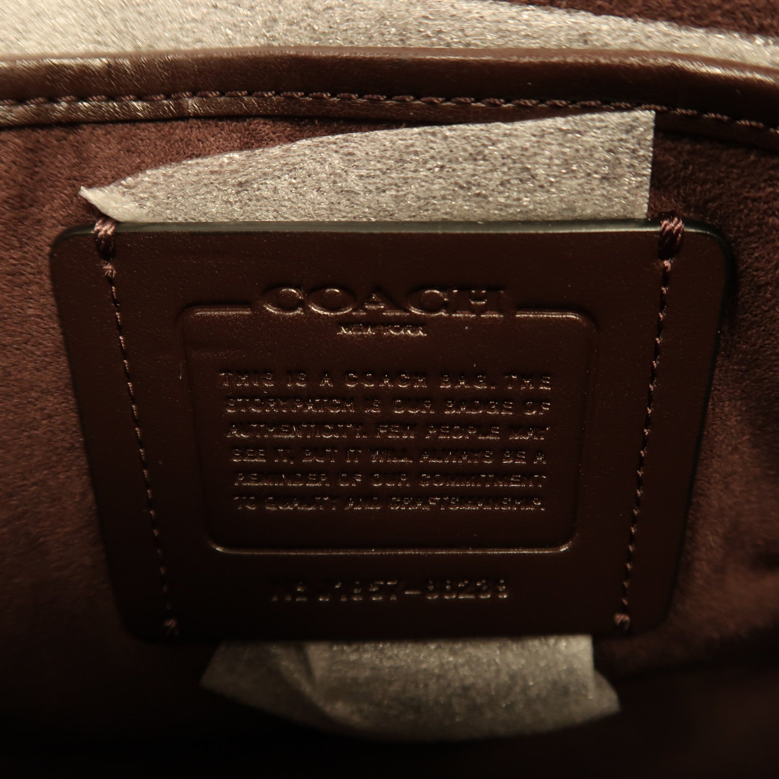 COACH 牛皮皮革Kat Saddle Bag金扣肩背袋黑色