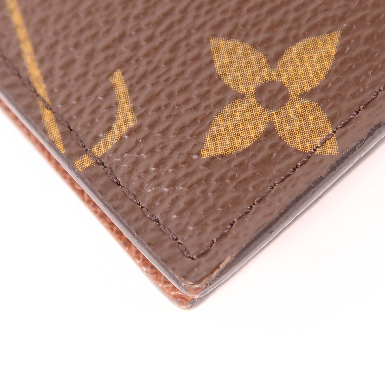 LOUIS VUITTON Monogram Passport Case護照套