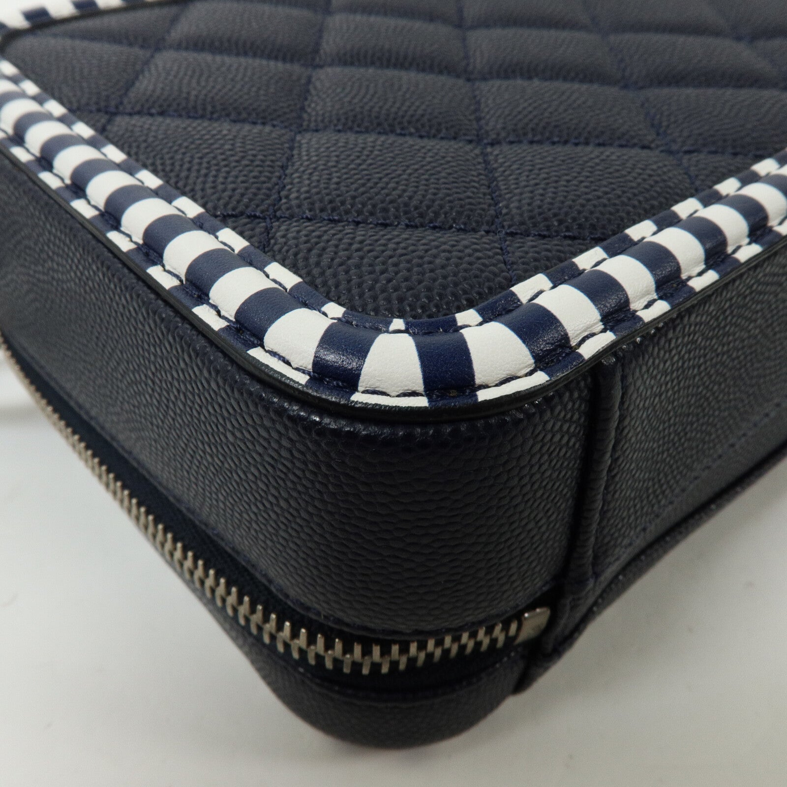 CHANEL 牛皮皮革Vanity Case鏈帶手挽肩背兩用袋