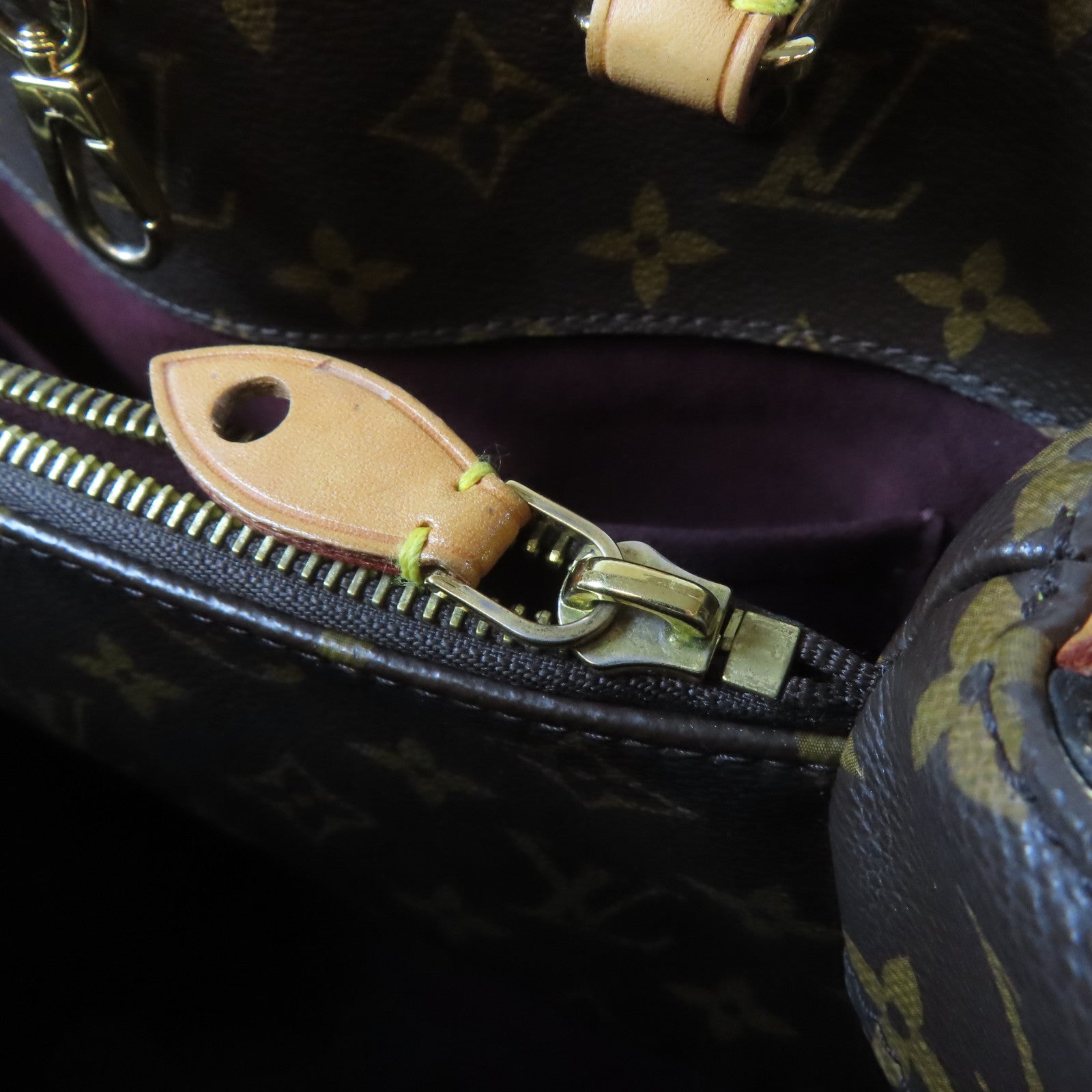 LOUIS VUITTON Monogram Montaigne MM金扣手挽肩背兩用袋啡色