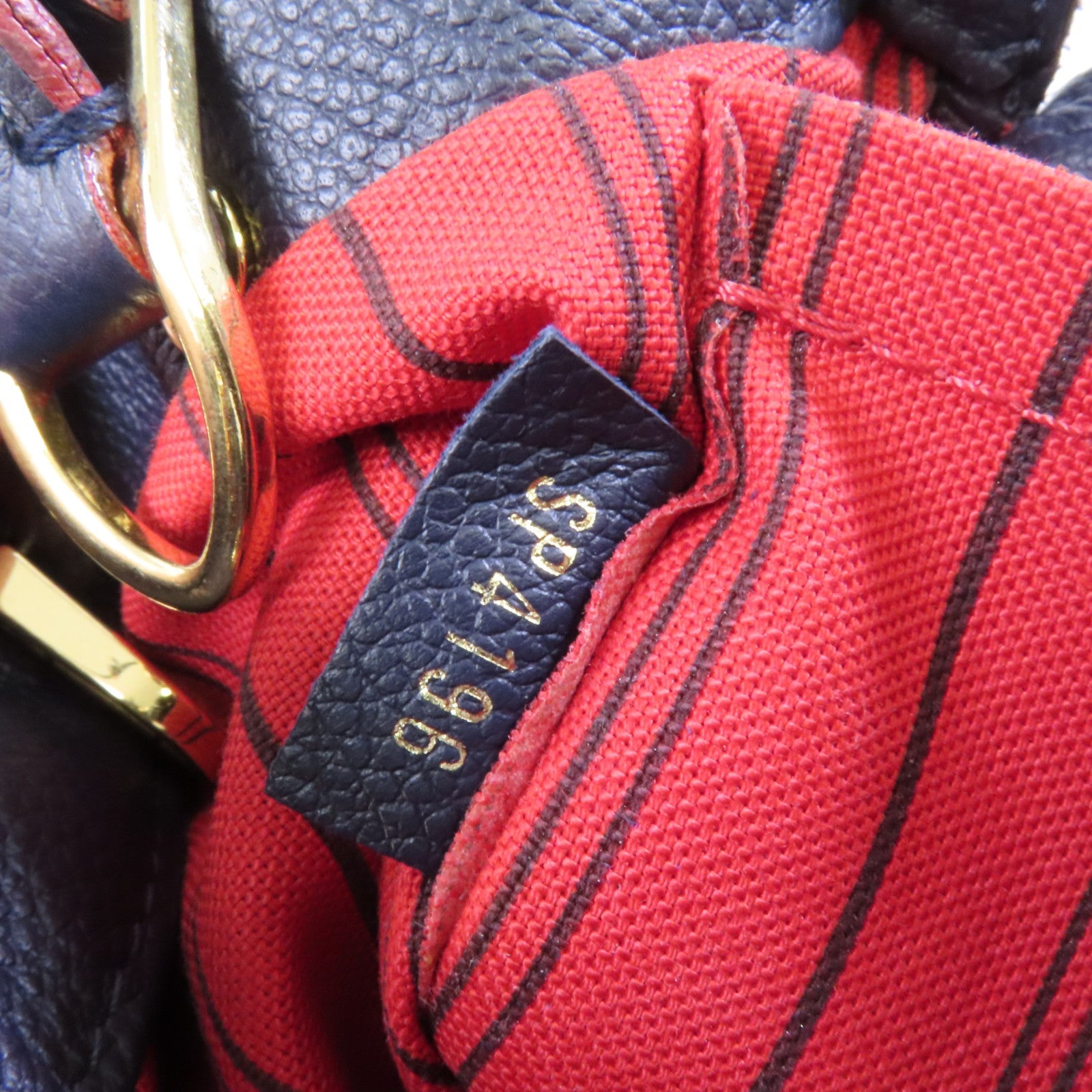 LOUIS VUITTON Monogram Empreinte Montaigne BB金扣手挽袋