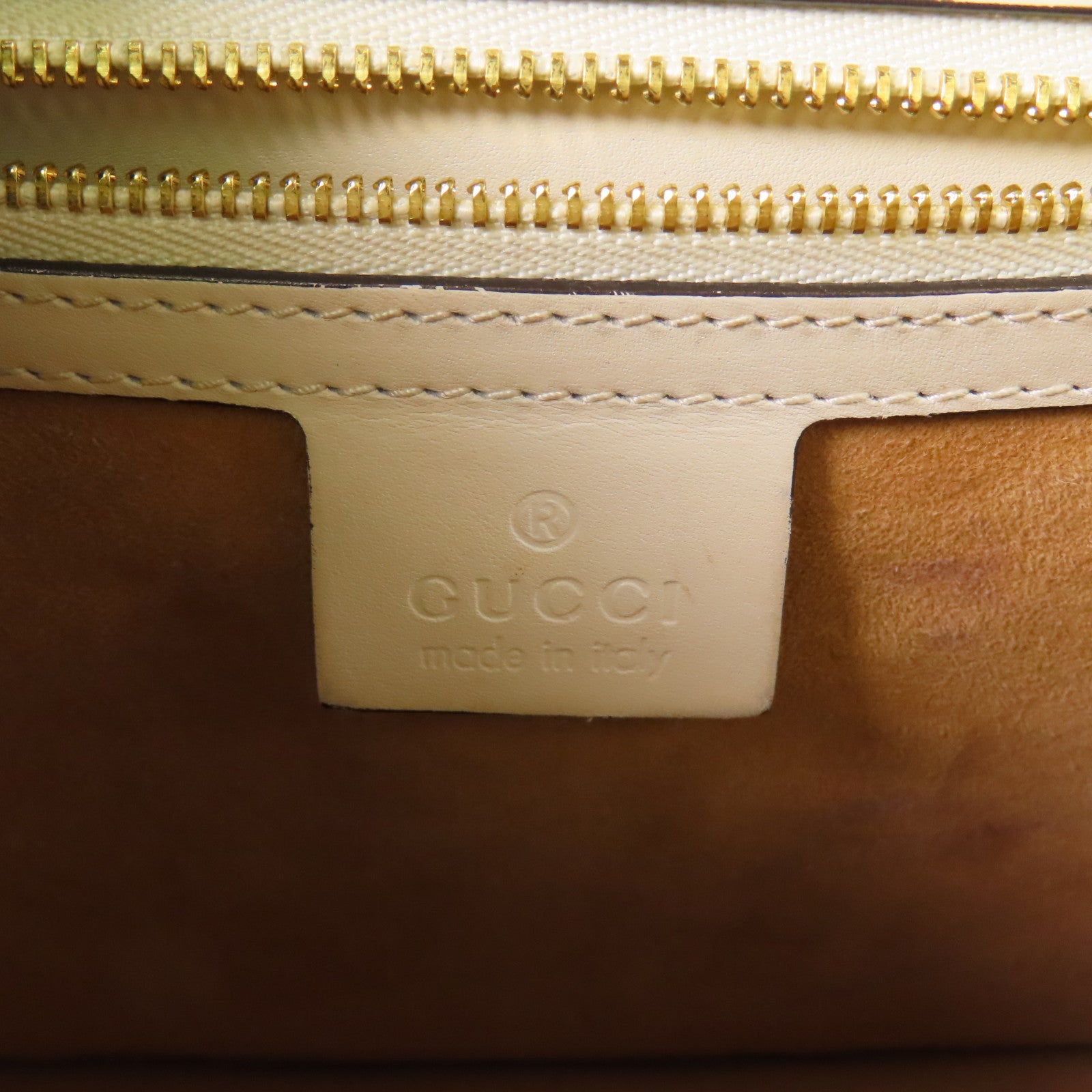 GUCCI 牛皮皮革Sylvie金扣肩背袋