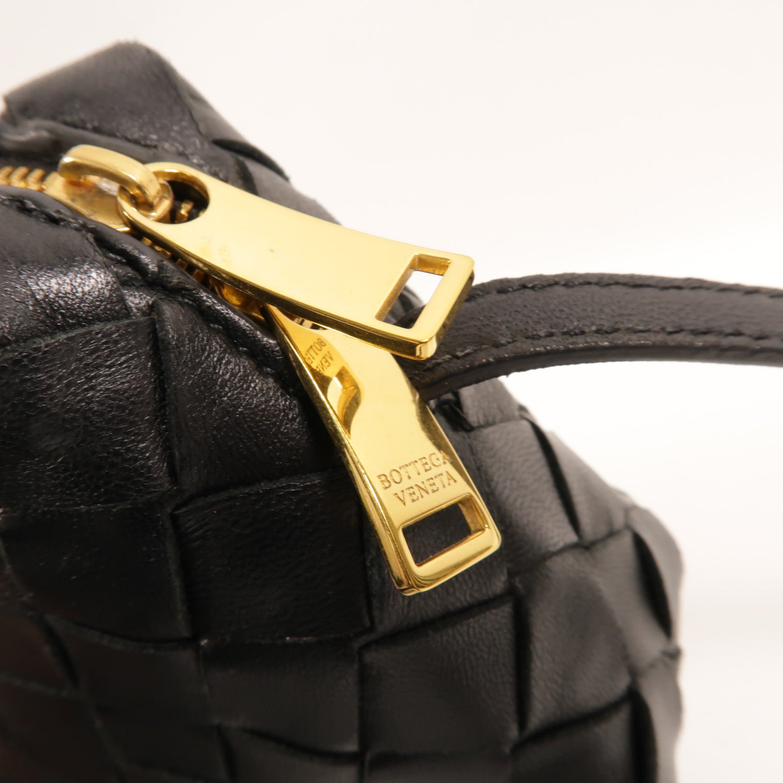 BOTTEGA VENETA 羊皮皮革Shoulder Bag肩背袋