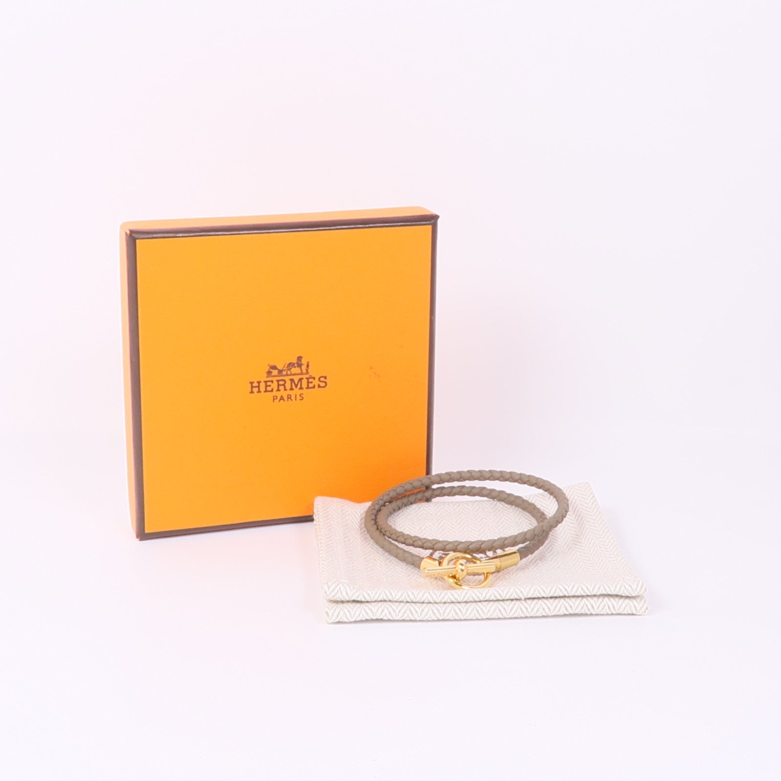 HERMES Swift皮革Glenan Double Tour金扣手鐲Etoupe