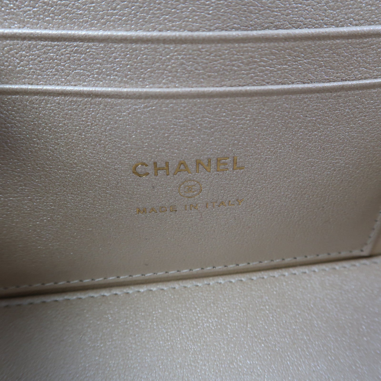 CHANEL 【激減優惠】菱格羊皮皮革Vanity Case金扣鏈帶肩背袋黑色