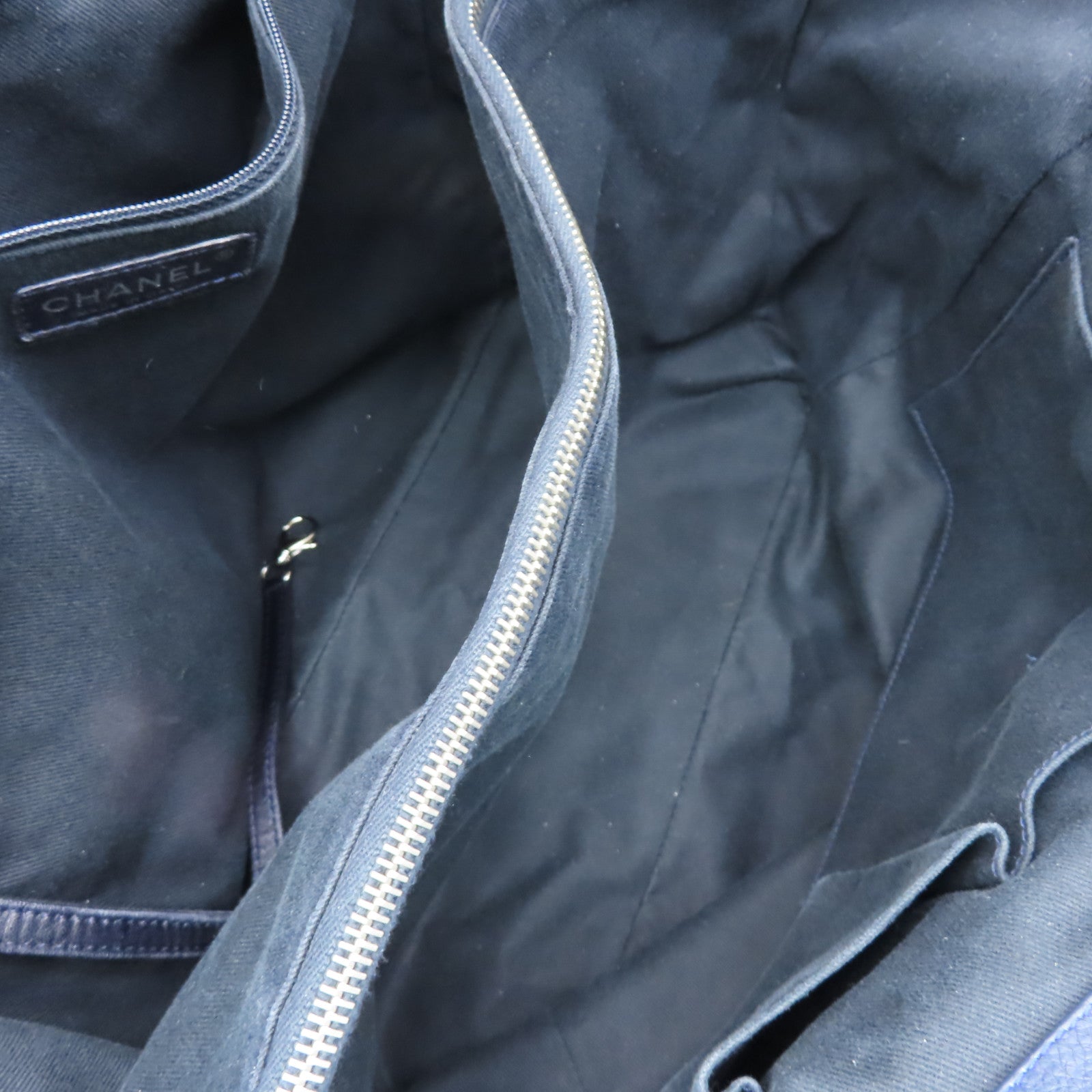 CHANEL 【激減優惠】牛皮皮革Totebag肩背袋銀扣藍色