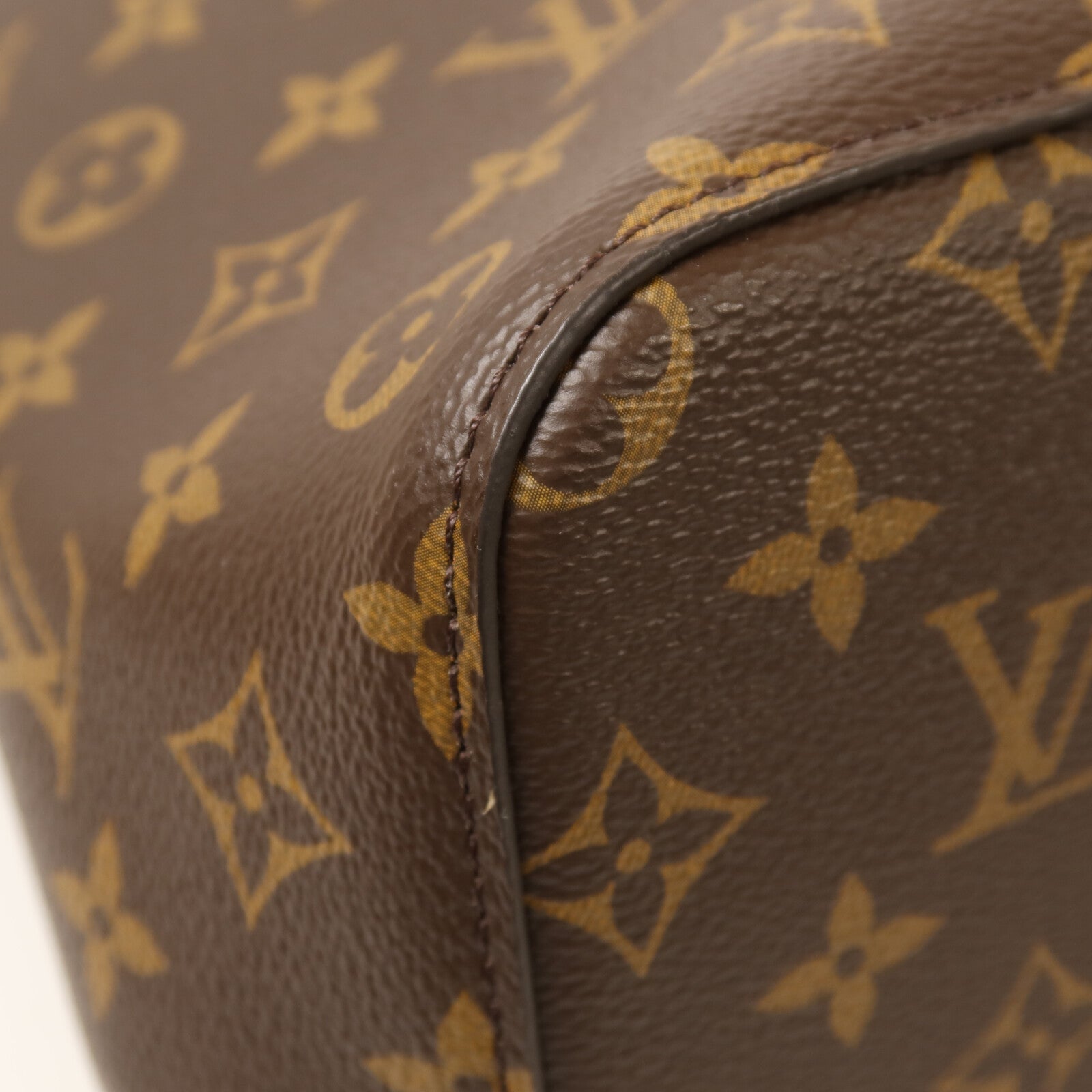 LOUIS VUITTON Monogram Neo Noe Bucket Bag金扣肩背袋