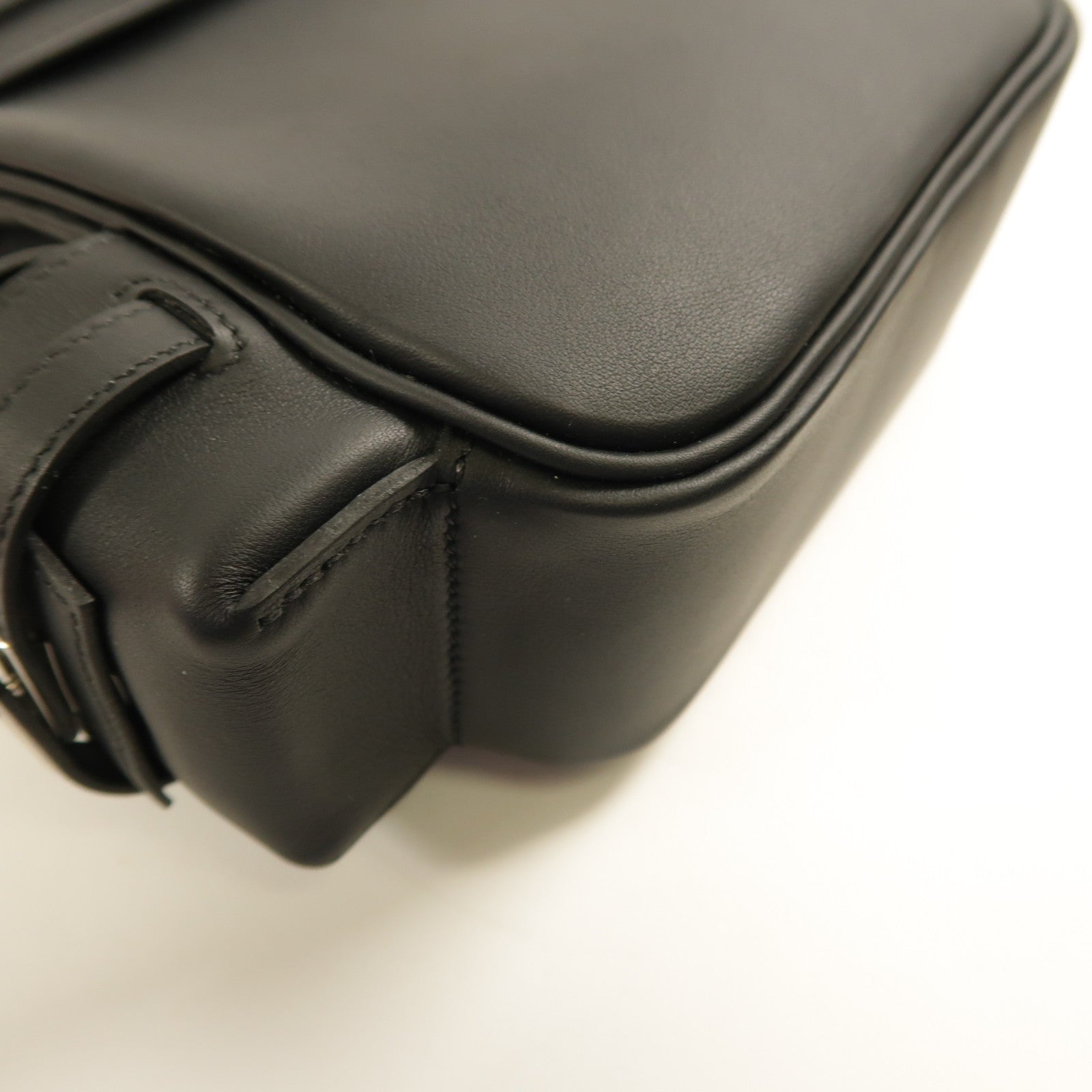 HERMES Swift皮革Kelly Jump銀扣背包Noir