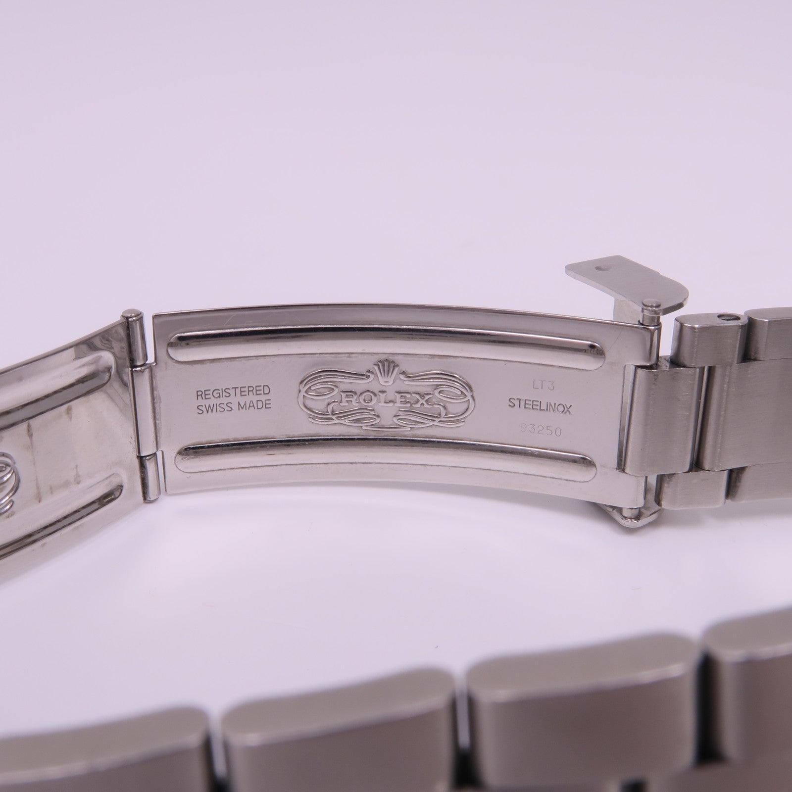 ROLEX Submariner Date 16610LV