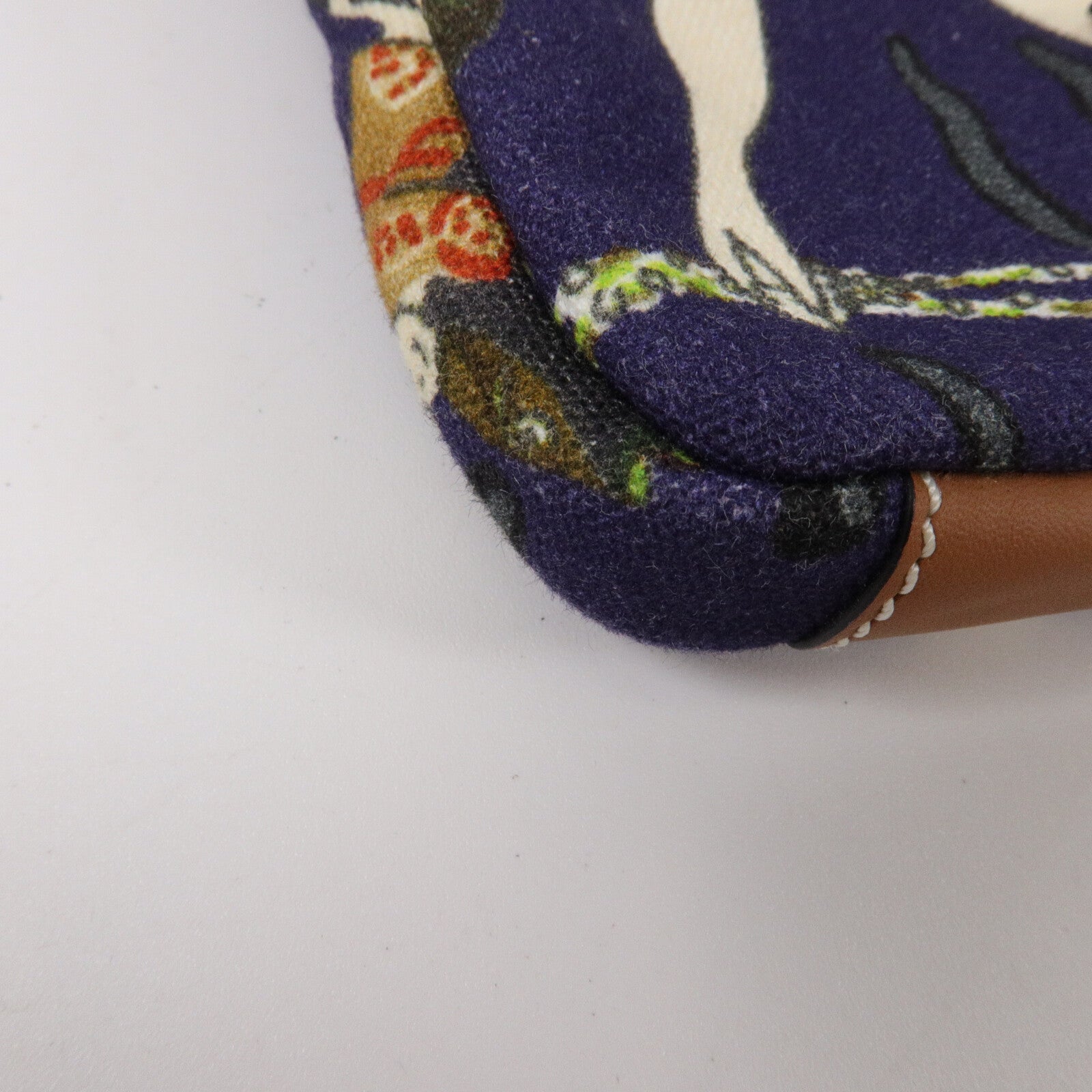 LOEWE 帆布Paula's Ibiza Shoulder Bag肩背袋