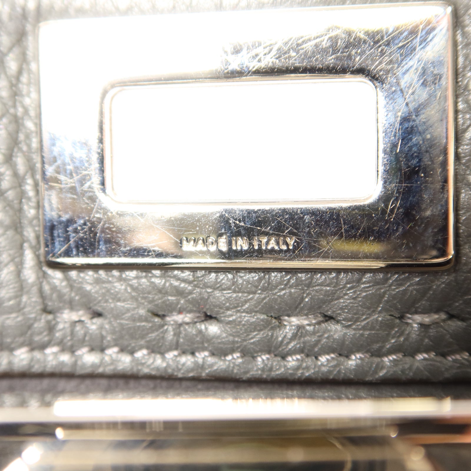 FENDI 蛇皮皮革/牛皮皮革Mini Peekaboo銀扣手挽肩背兩用袋